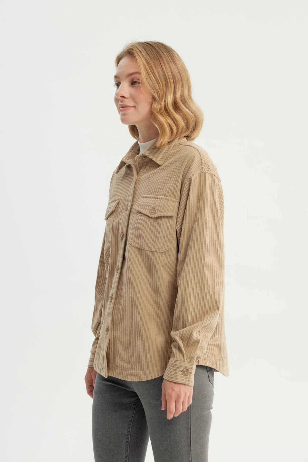 Chaqueta Mujer Oversize Cuello Polo Beige - Image 2