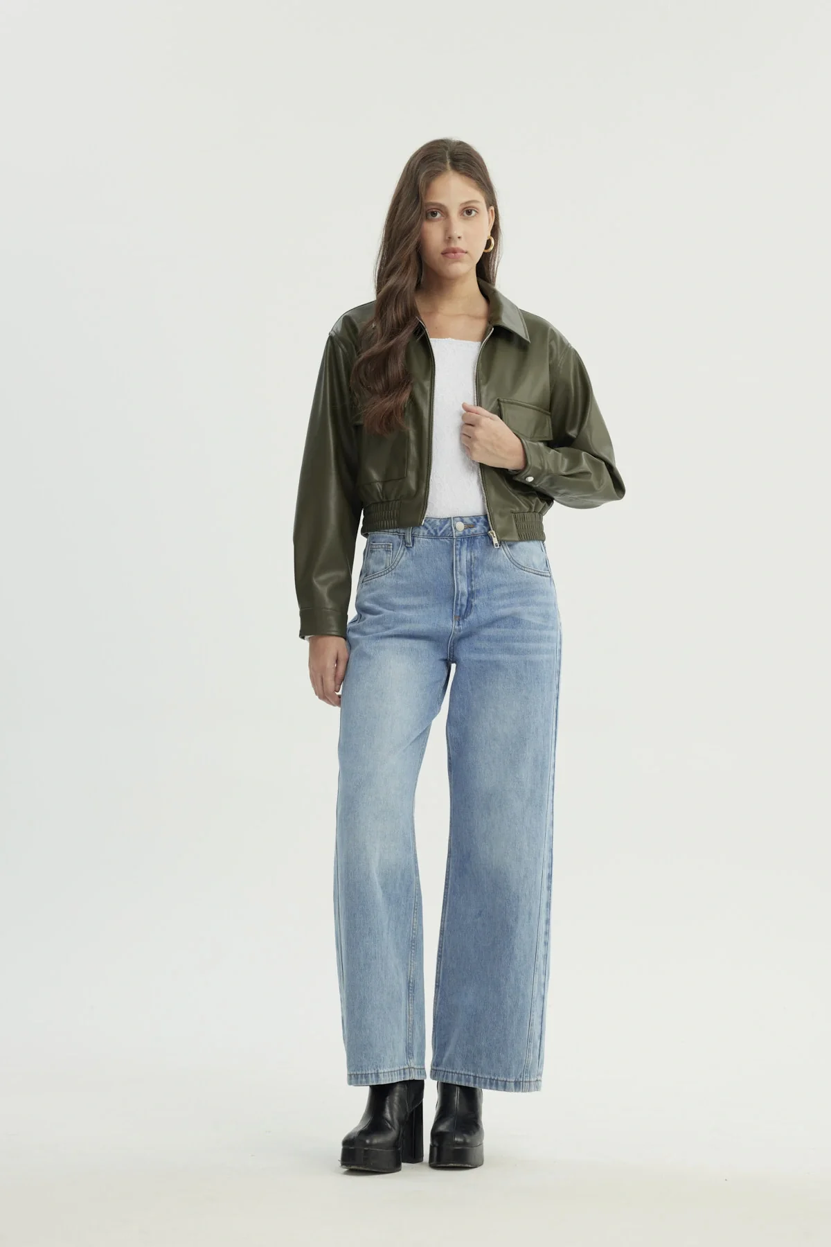 Chaqueta Mujer Regular Verde Militar - Image 4