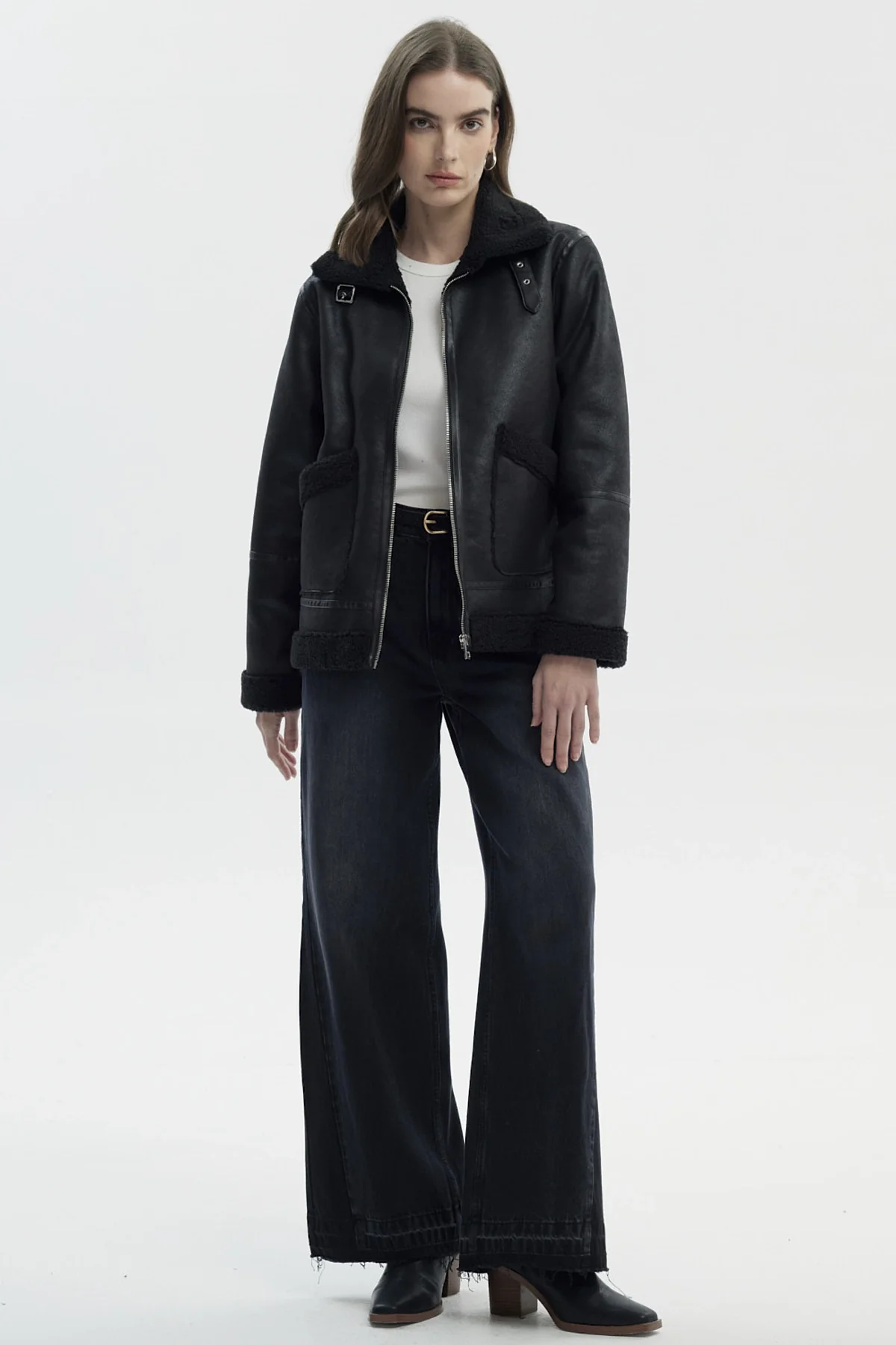 Chaqueta Mujer Slim Cuello Camisero Negro - Image 4