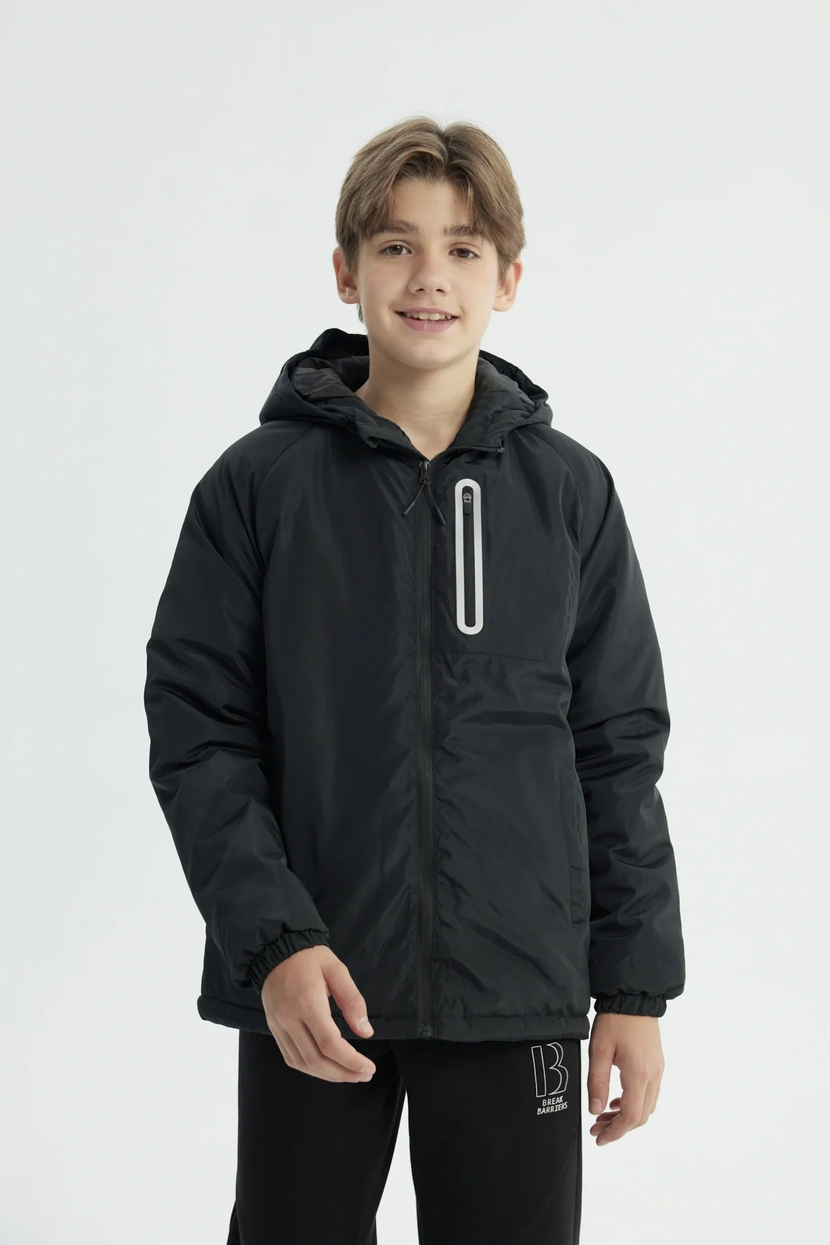 Chaqueta Niño Con Gorro Negro