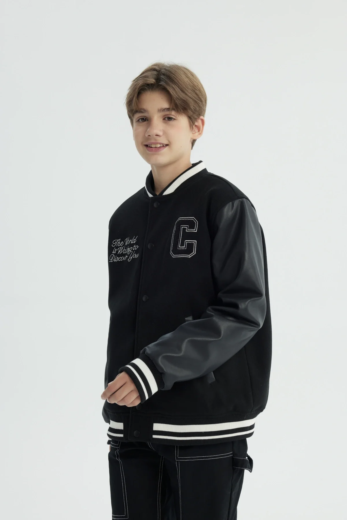 Chaqueta Niño Cuello V Negro - Image 2
