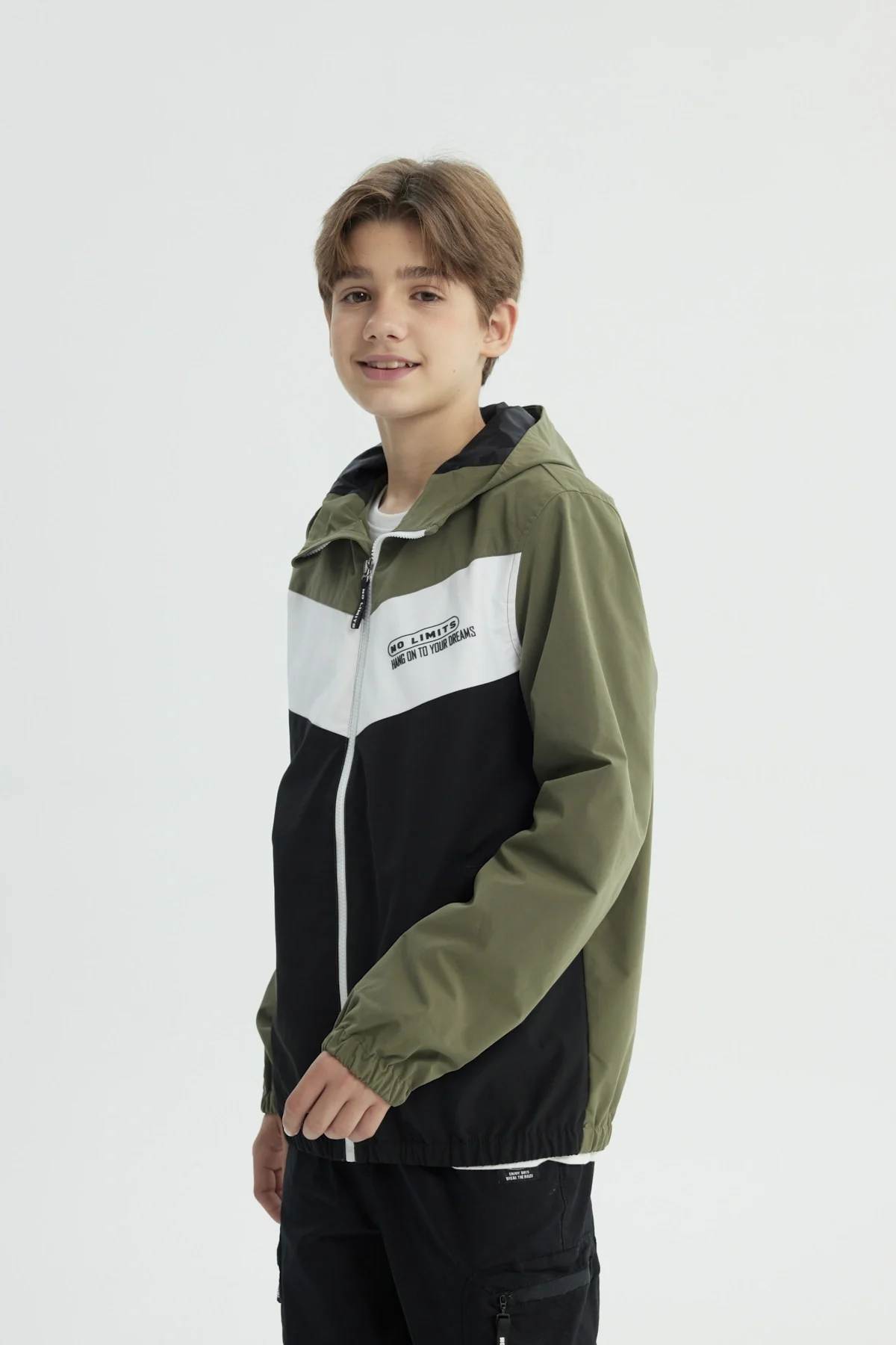 Chaqueta Niño Slim Negro - Image 2