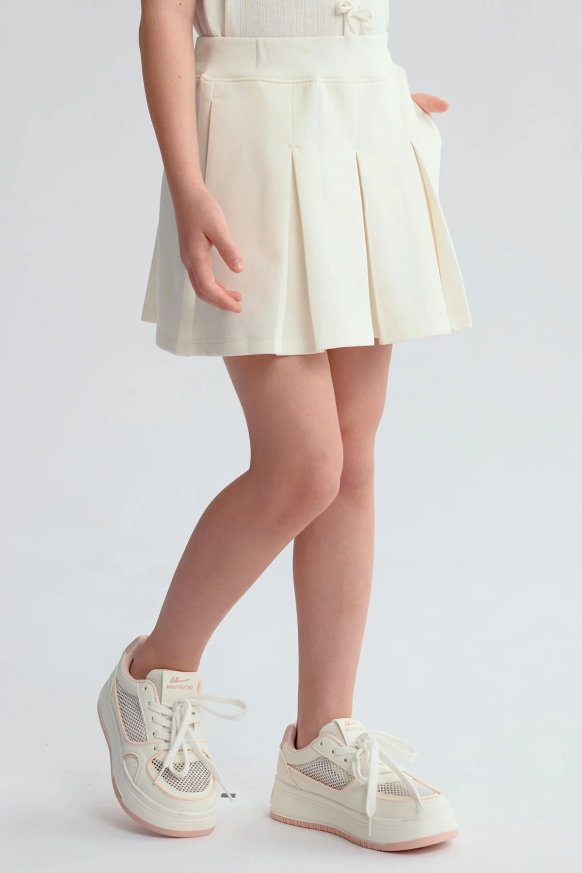 Falda Niña Short Tableada Crema - Image 2