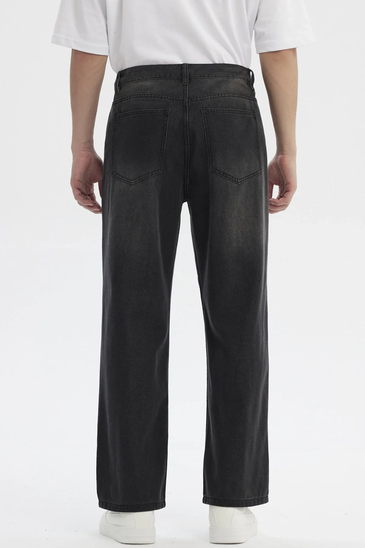 Jeans Hombre 643 Calce Recto Gris Oscuro - Image 3