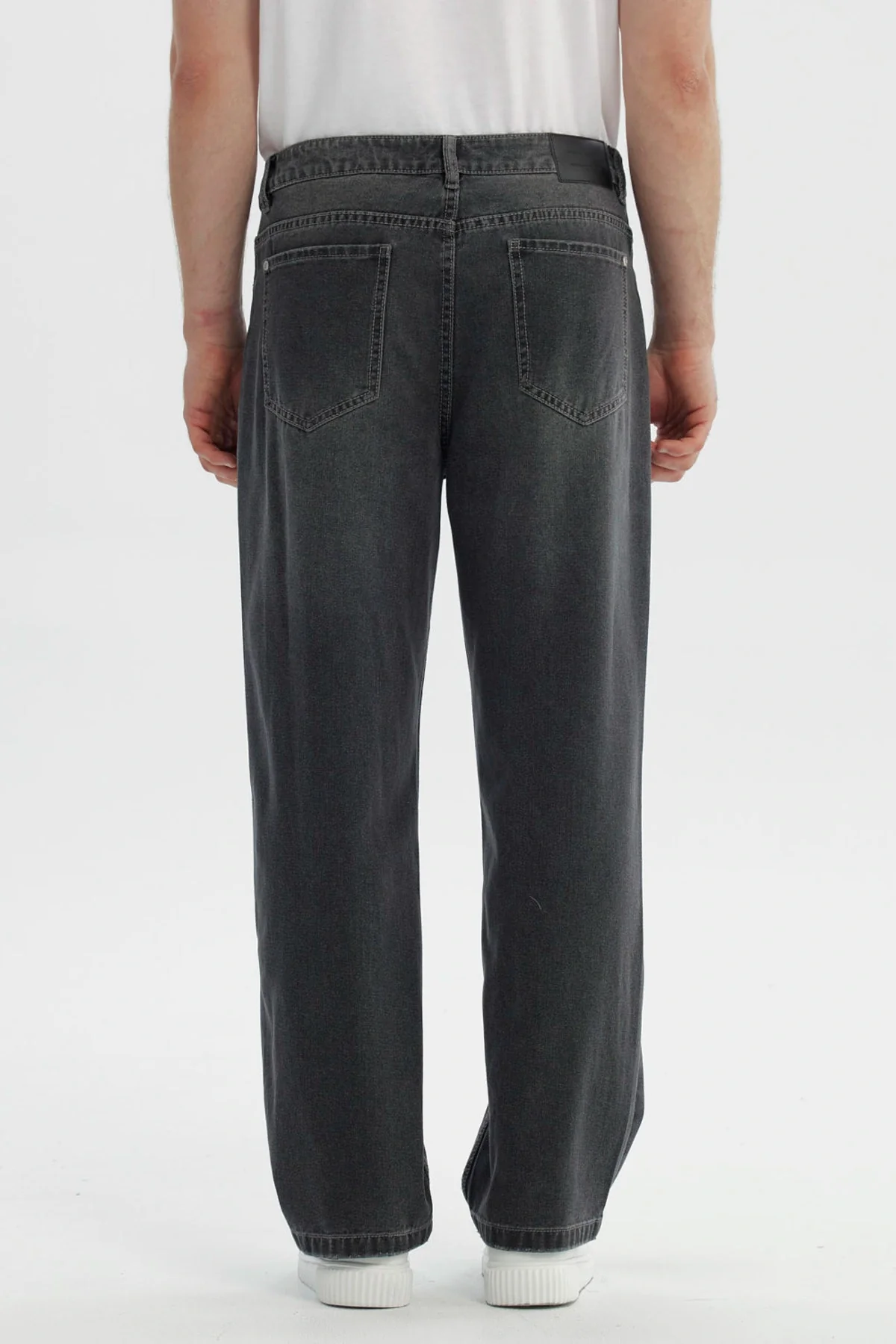 Jeans Hombre Clásico Gris - Image 3