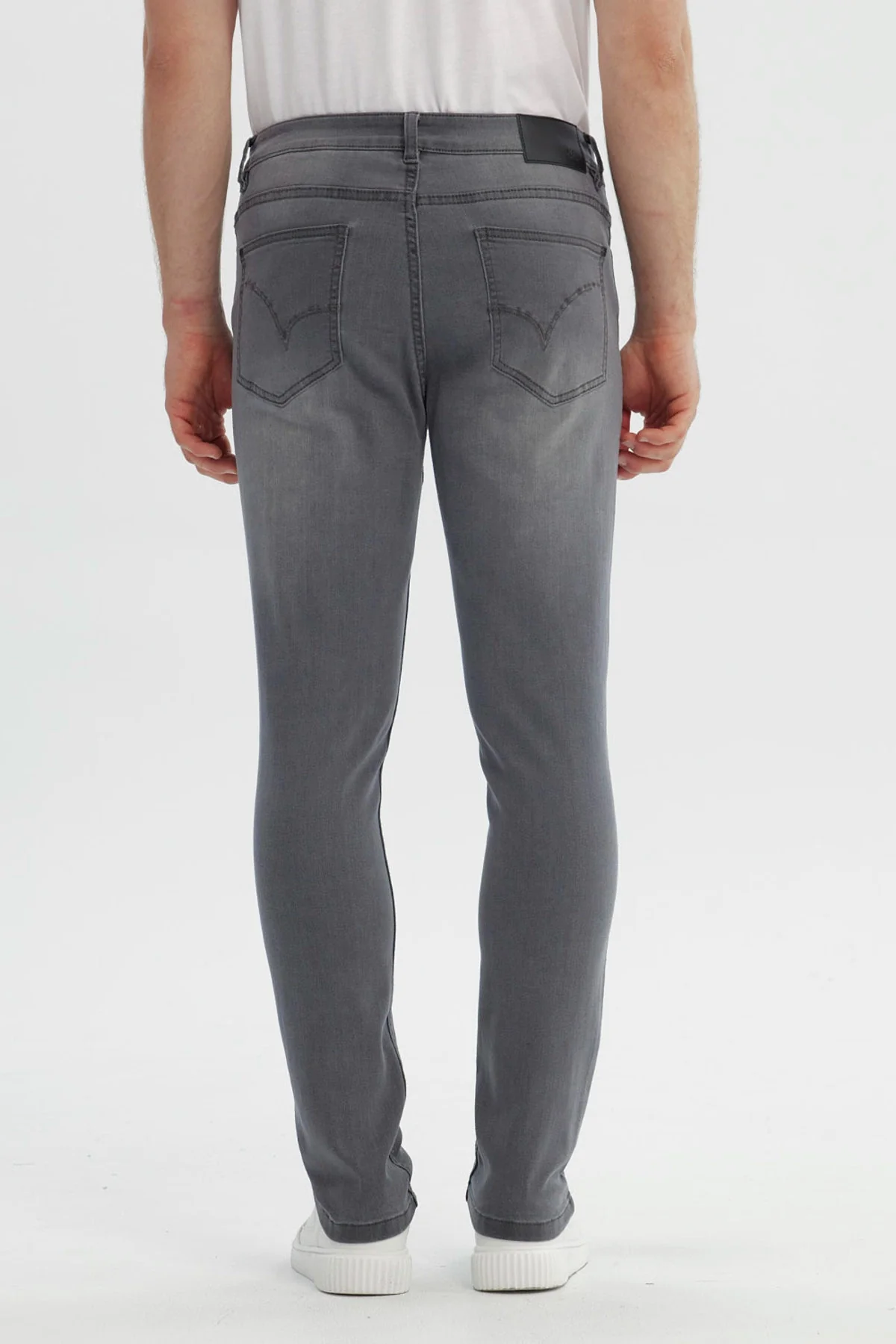 Jeans Hombre Skinny Gris Oscuro - Image 3