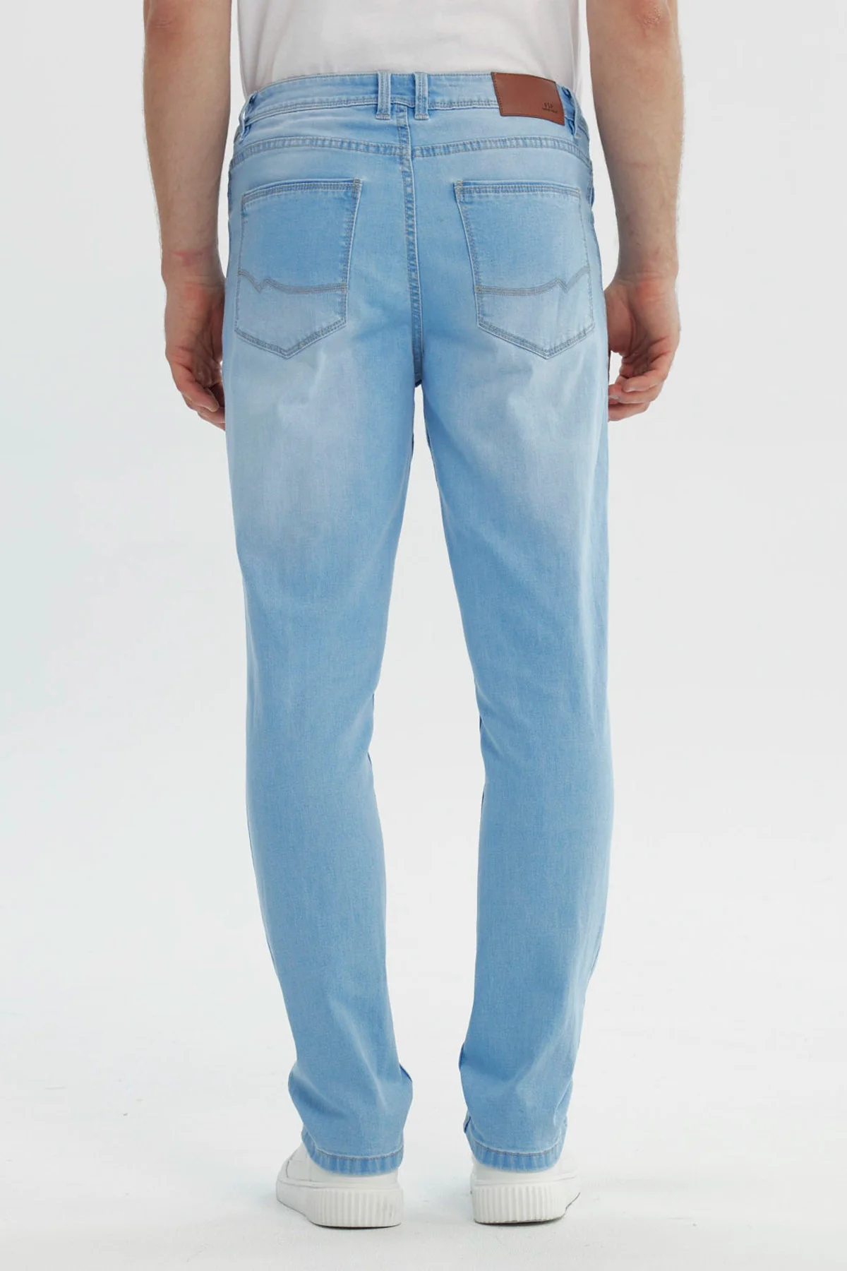 Jeans Hombre Slim Azul Claro - Image 3