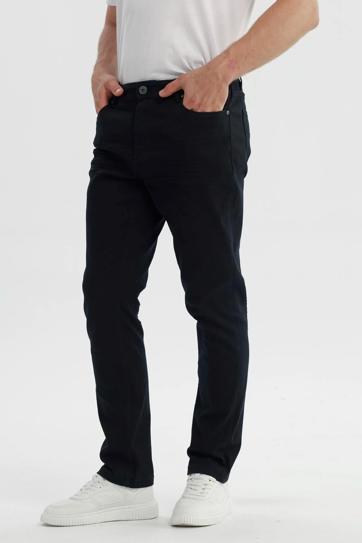 Jeans Hombre Slim Negro - Image 2