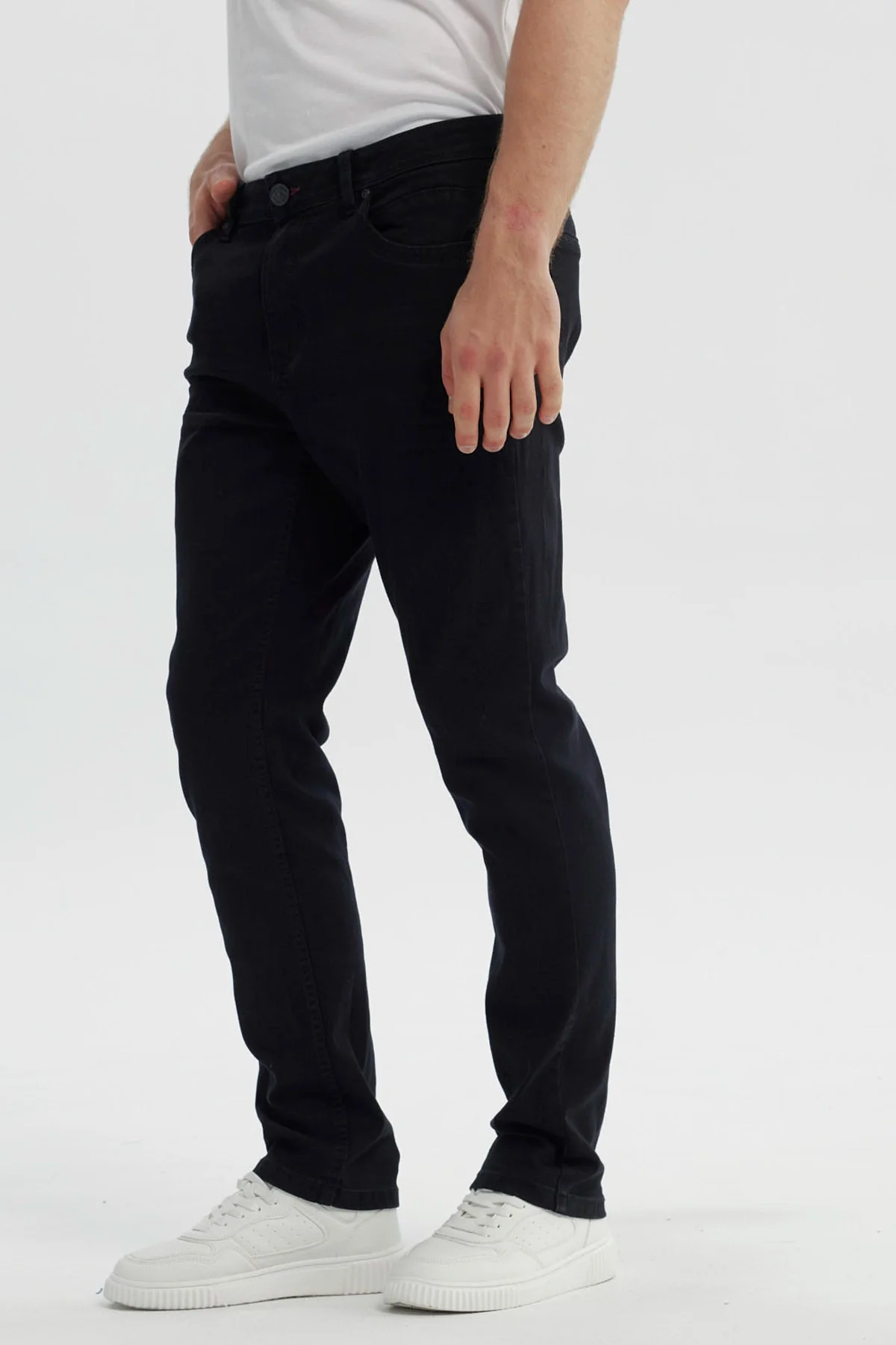 Jeans Hombre Slim Negro - Image 2