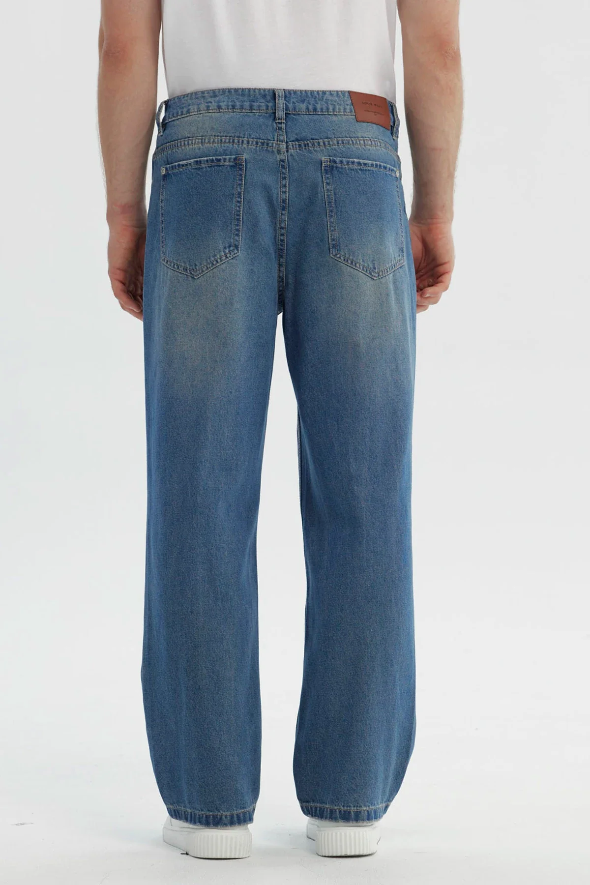 Jeans Hombre Straight Azul Claro - Image 3