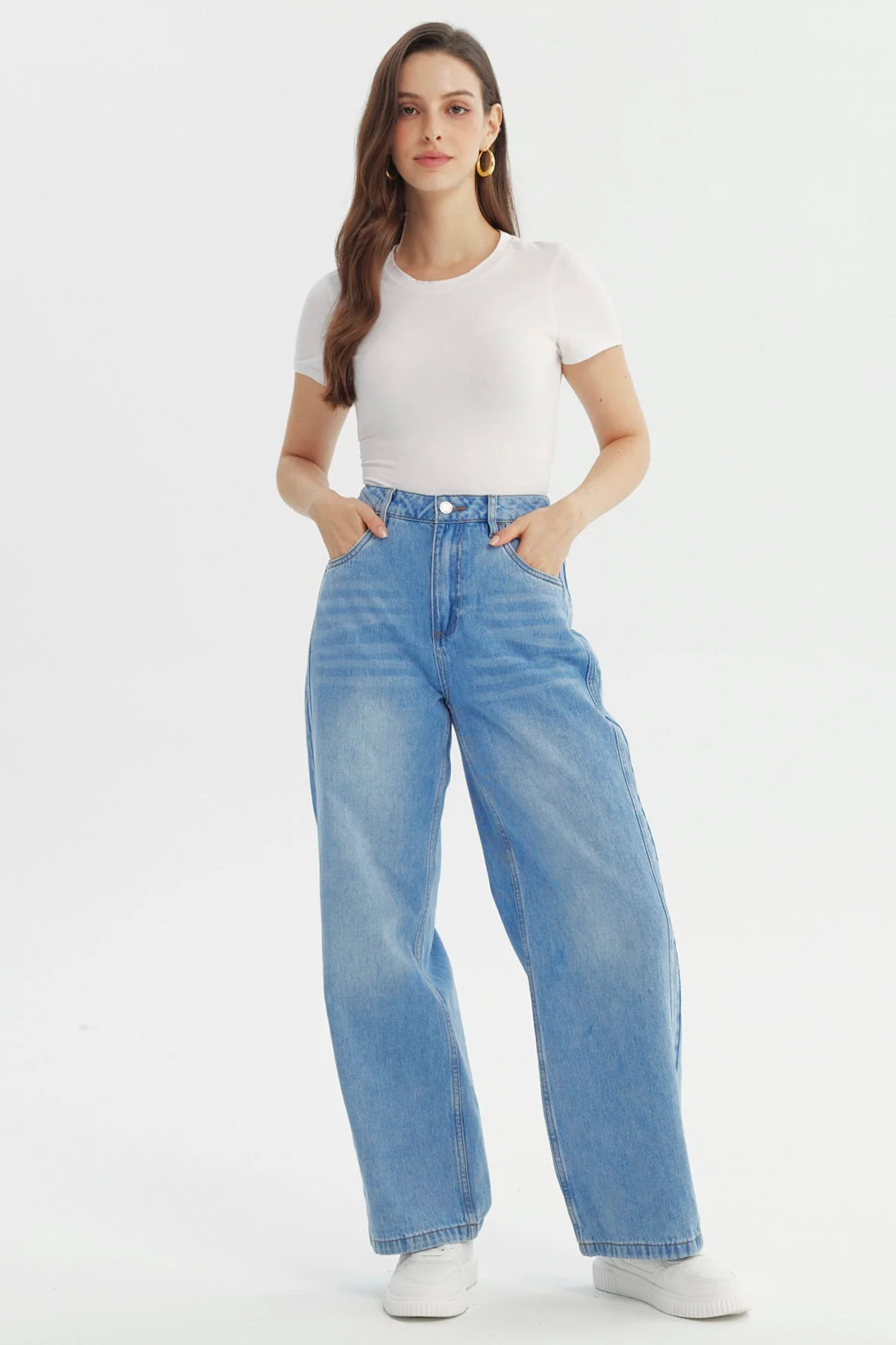 Jeans Mujer Calce Recto Azul Claro - Image 4