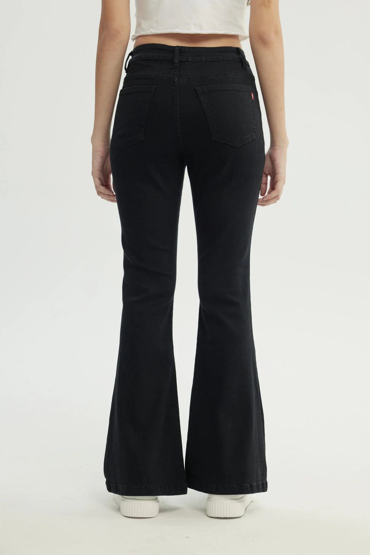 Jeans Mujer Flare Negro - Image 3