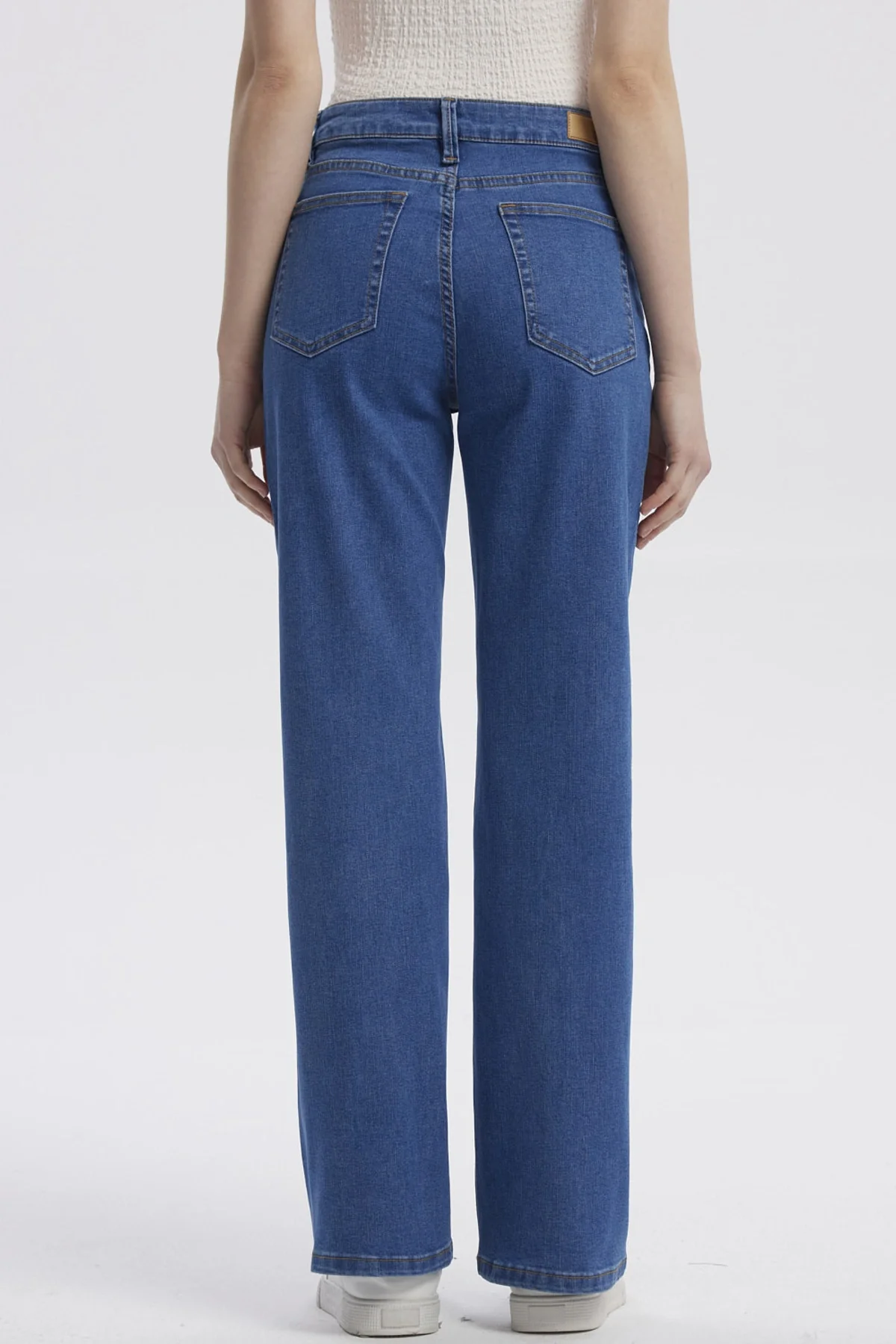 Jeans Mujer Calce Recto Sofia Azul - Image 3