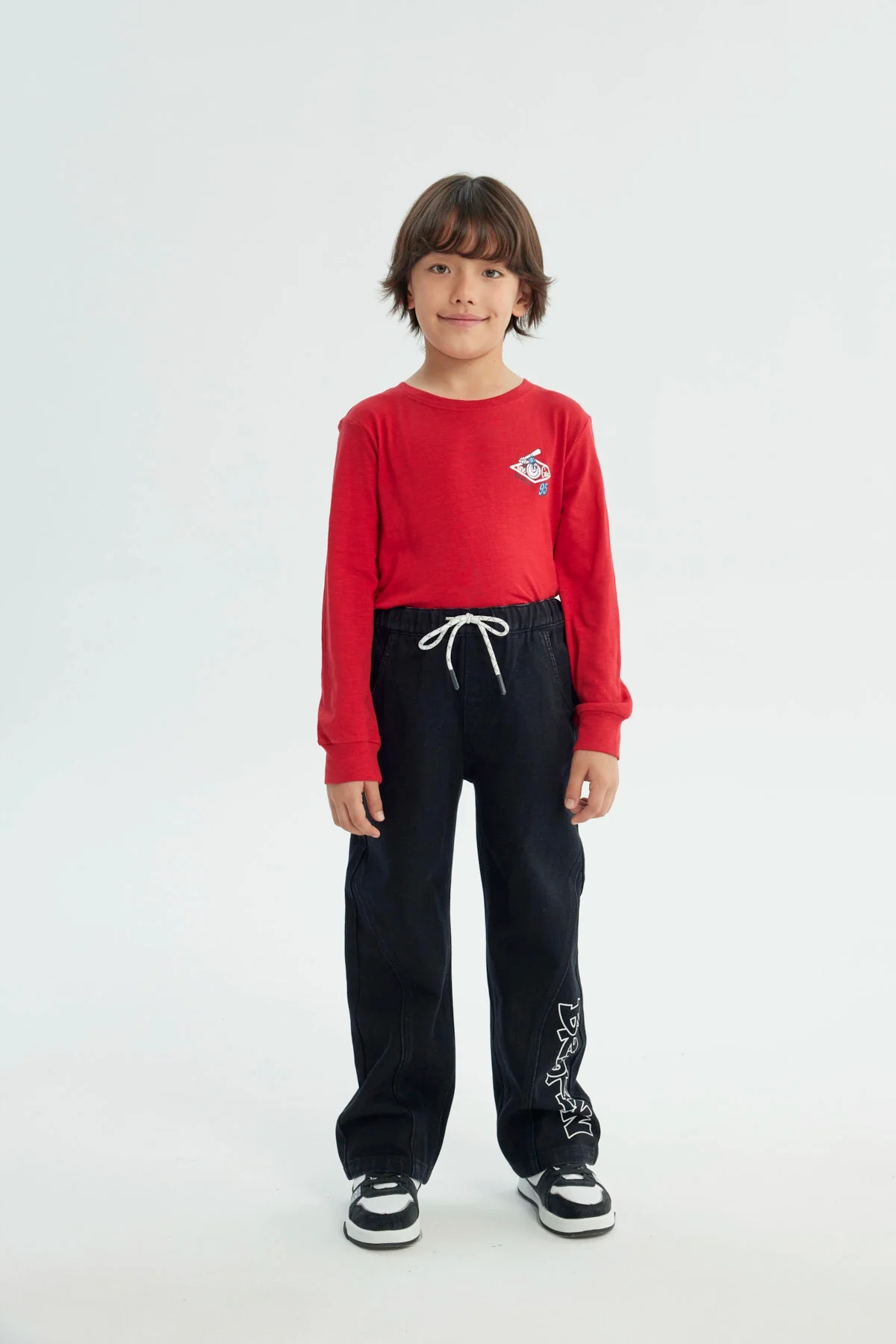 Jeans Niño Calce Recto Negro - Image 4