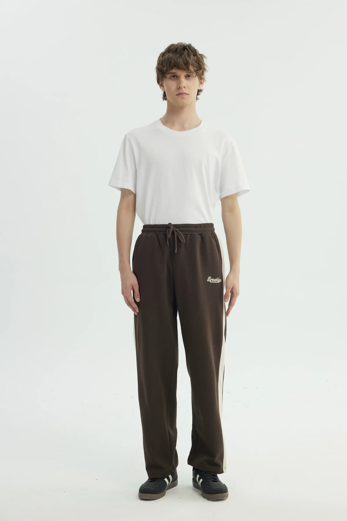 Pantalón Buzo Hombre Clásico Marron - Image 4