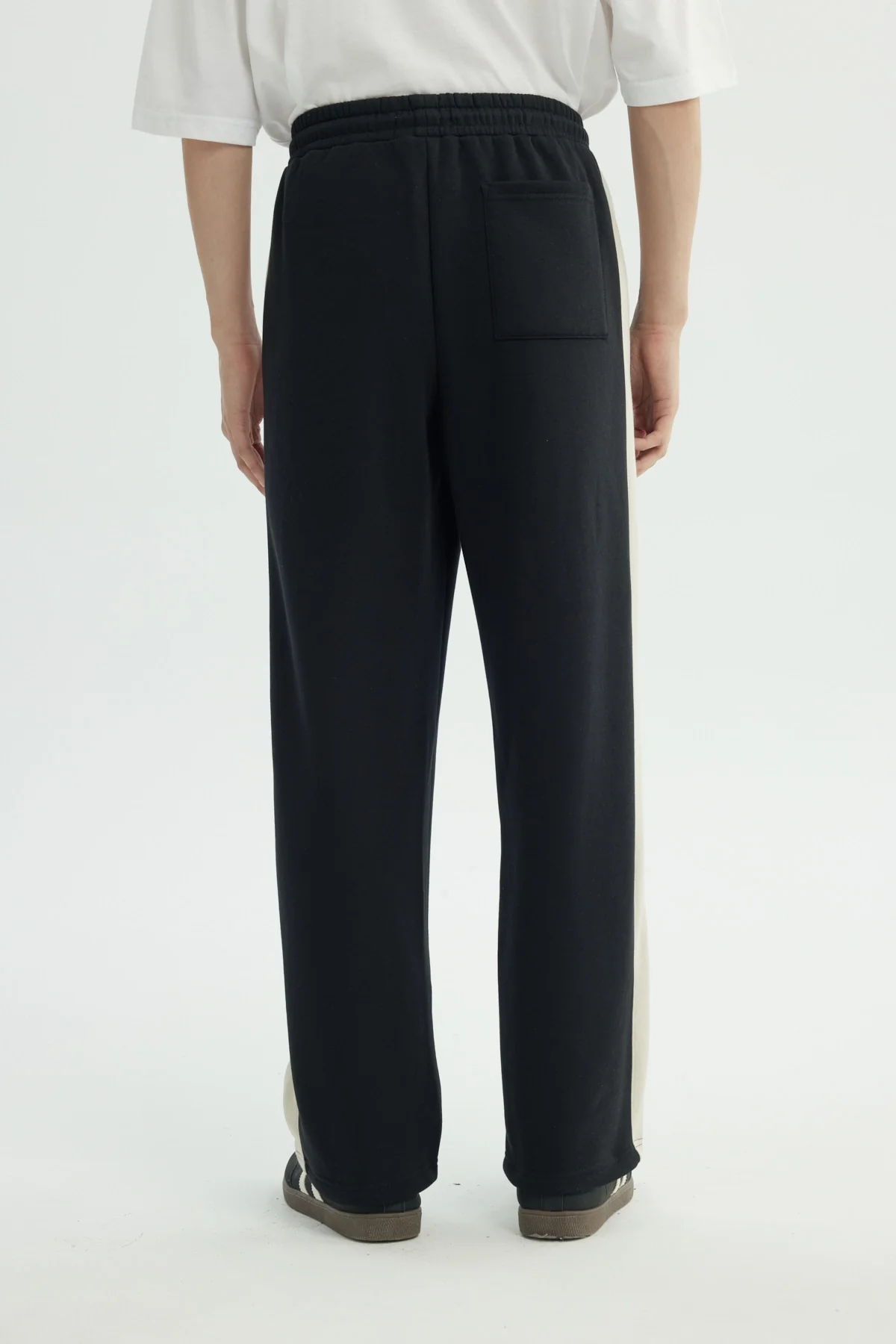 Pantalón Buzo Hombre Clásico Negro - Image 3