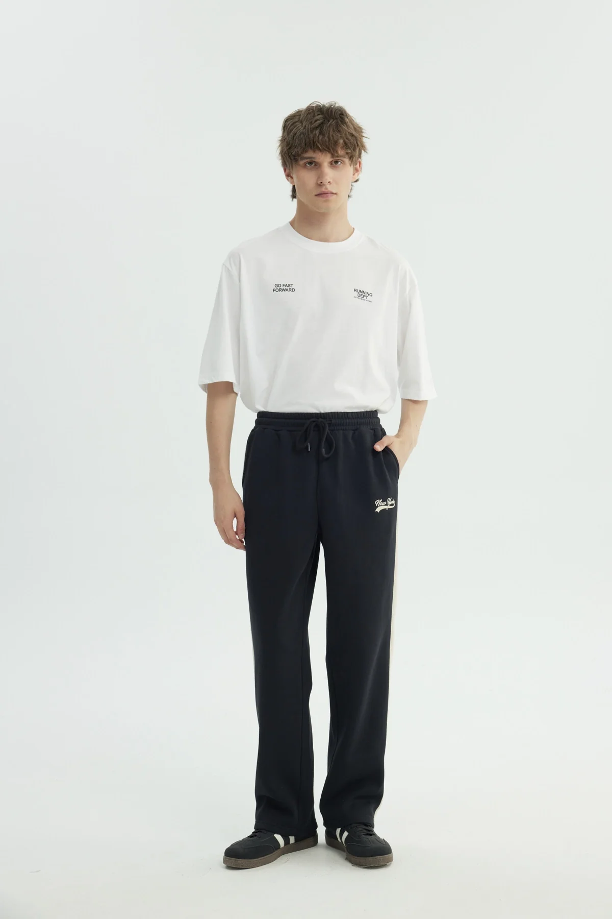 Pantalón Buzo Hombre Clásico Negro - Image 4