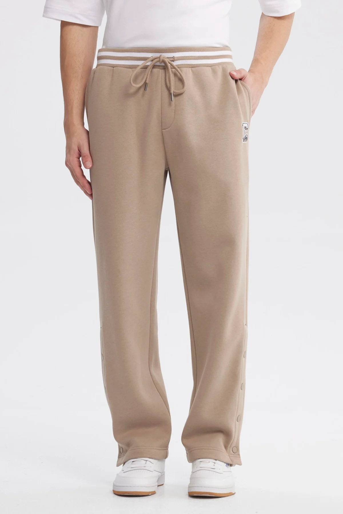 Pantalón Buzo Hombre Juvenil Calce Recto Beige