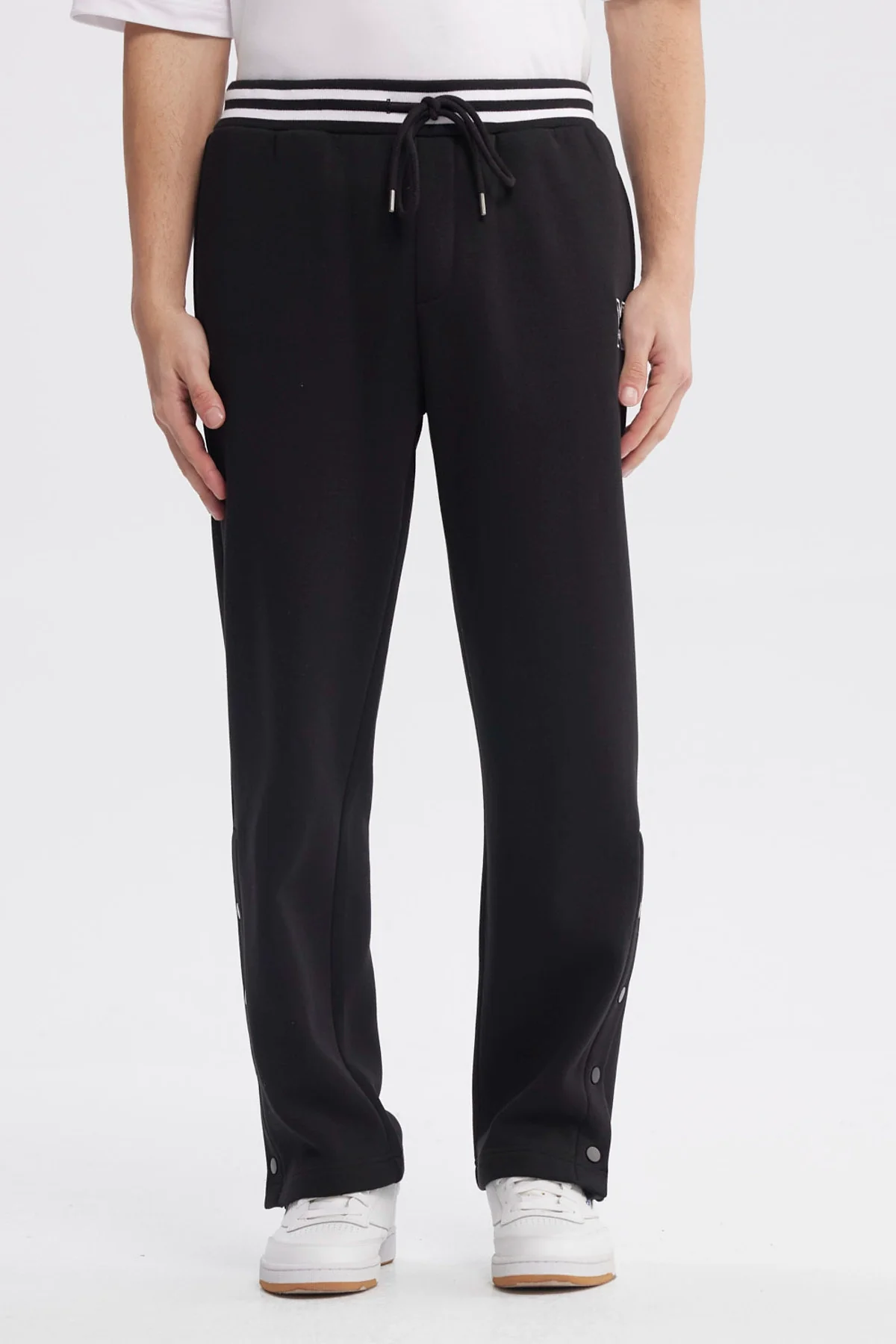 Pantalón Buzo Hombre Juvenil Calce Recto Negro