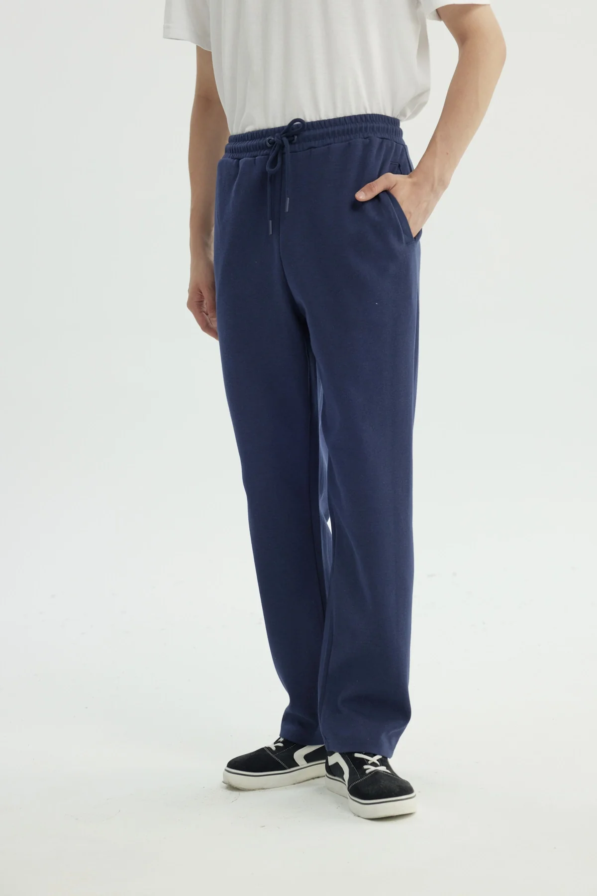 Pantalón Buzo Hombre Slim Azul Marino