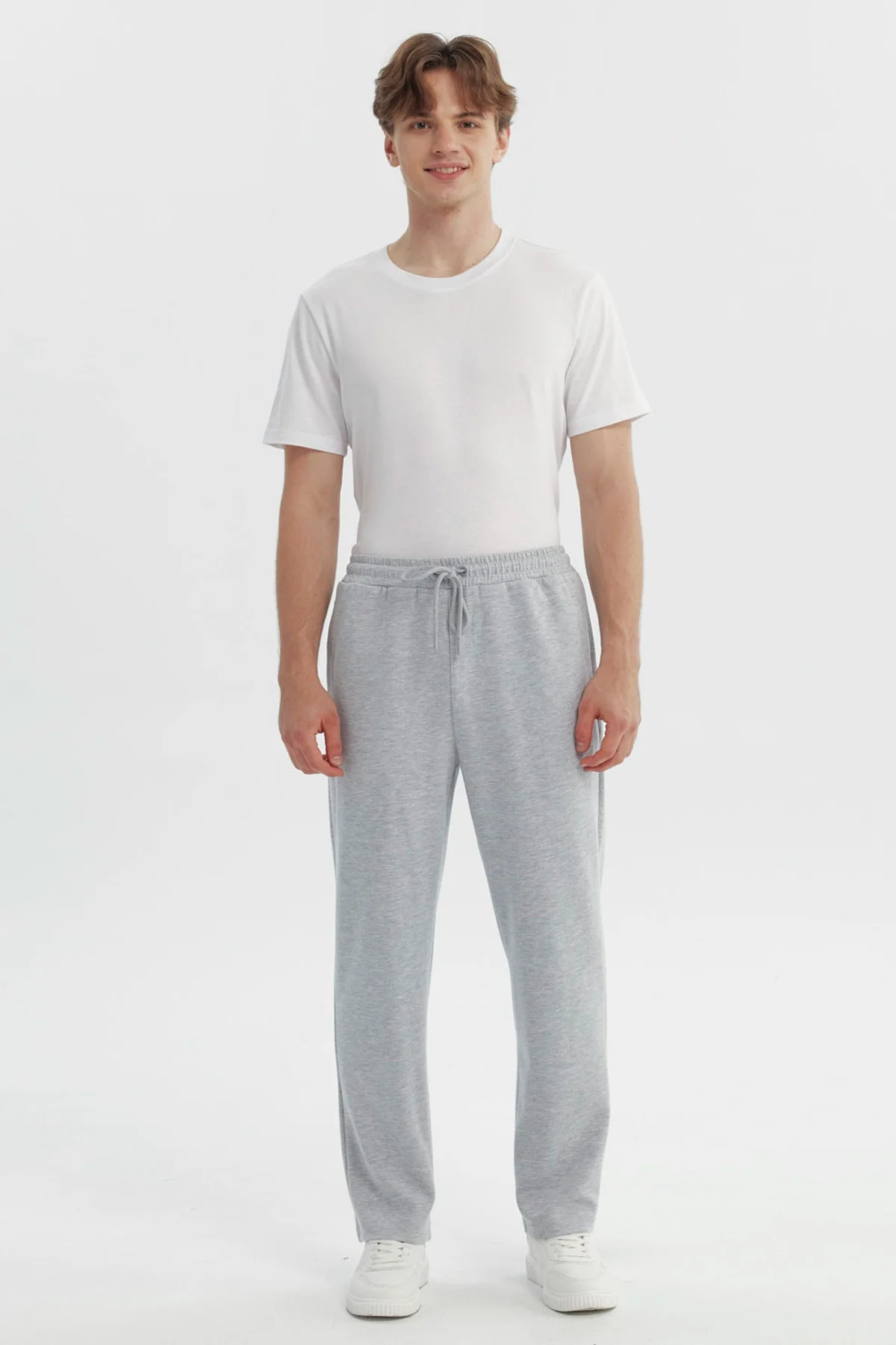 Pantalón Buzo Hombre Slim Gris Melange - Image 4