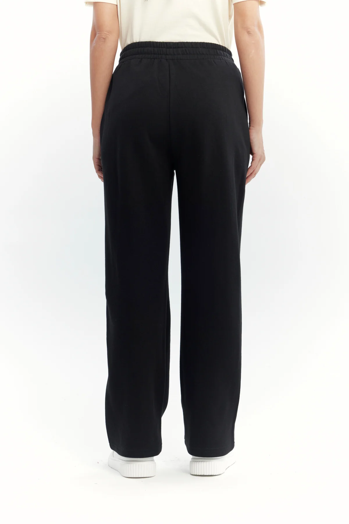 Pantalón Buzo Mujer Calce Recto Negro - Image 3