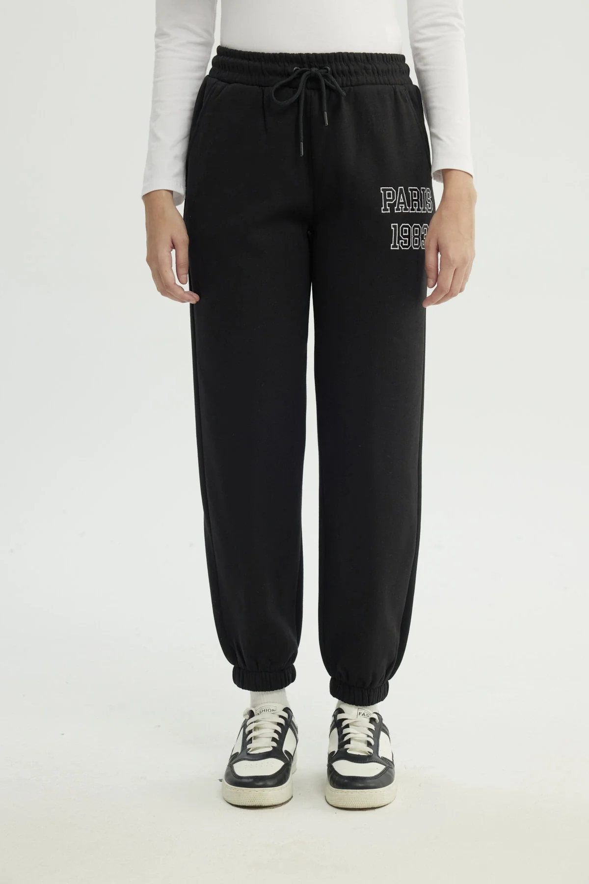 Pantalón Buzo Mujer Pitillo Negro