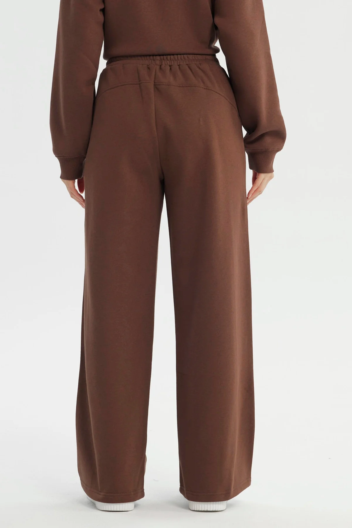 Pantalón Buzo Mujer Wide Leg Café - Image 3