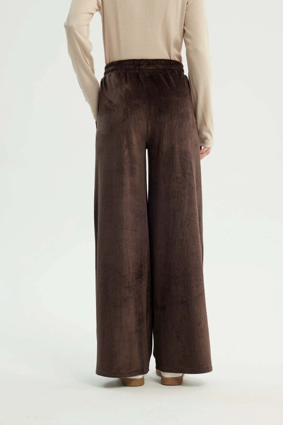 Pantalón Buzo Mujer Wide Leg Chocolate - Image 3