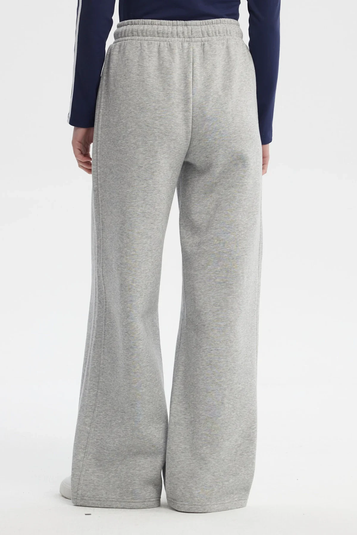 Pantalón Buzo Mujer Wide Leg Gris Melange - Image 3