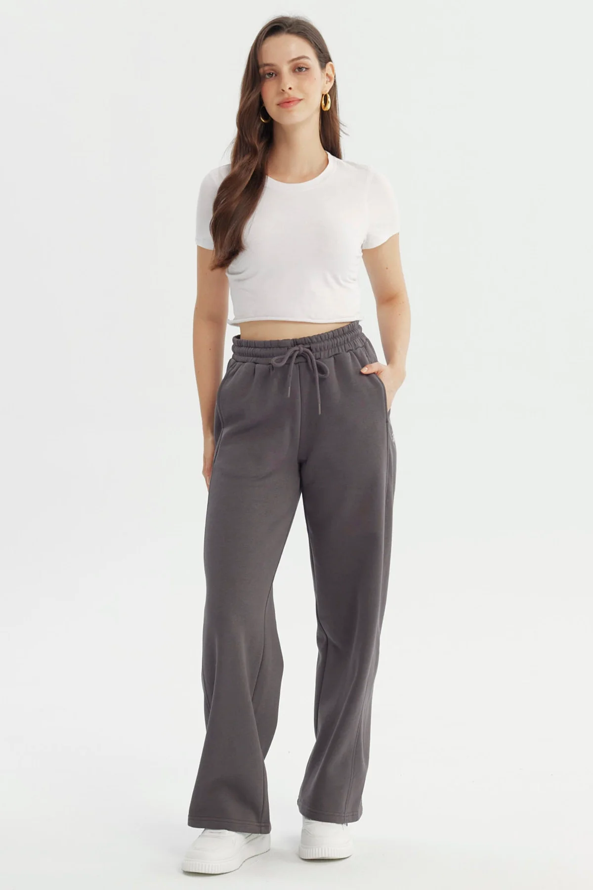Pantalón Buzo Mujer Wide Leg Gris Oscuro - Image 4