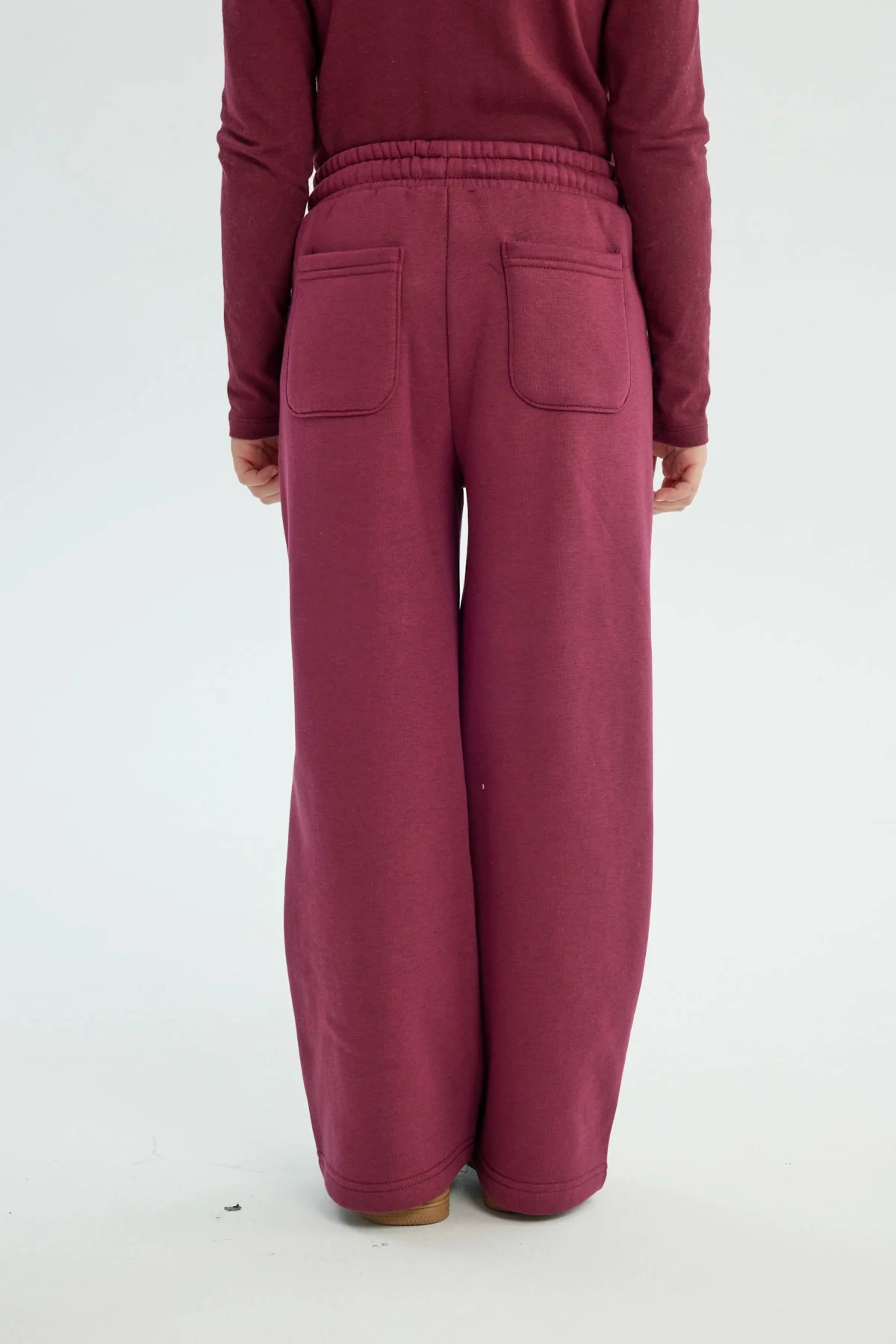 Pantalón Buzo Niña Amplio Burdeo - Image 3