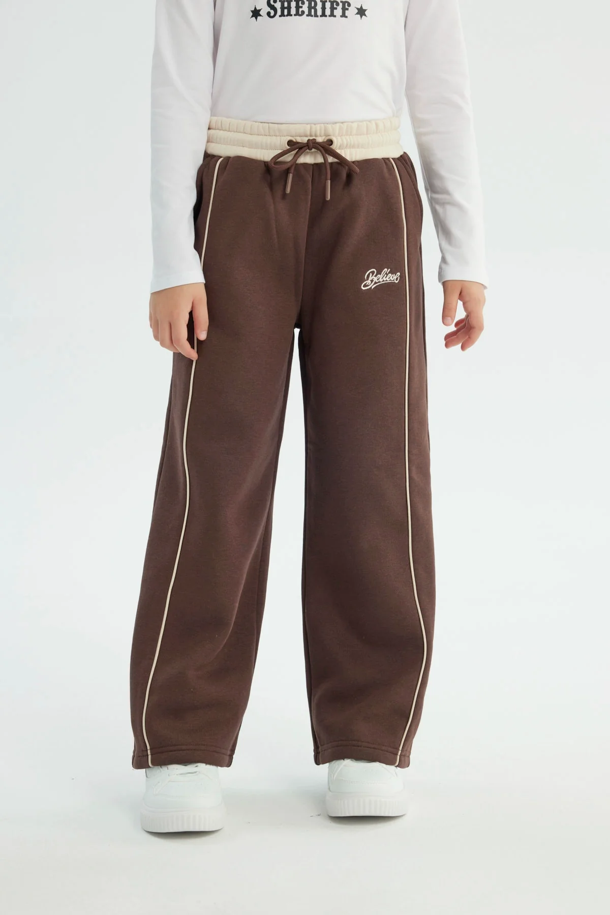 Pantalón Buzo Niña Wide Leg Café