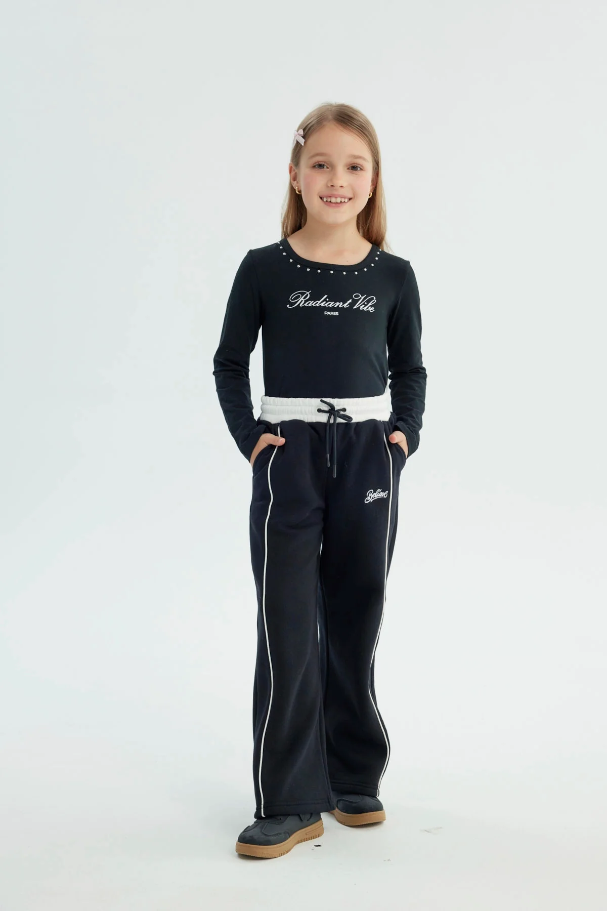 Pantalón Buzo Niña Wide Leg Negro - Image 4