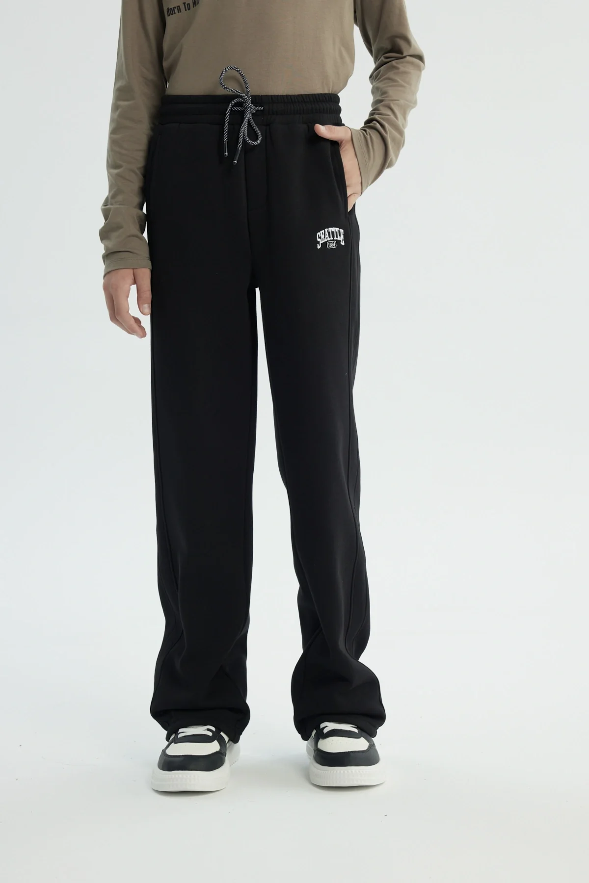 Pantalón Buzo Niño Amplio Negro