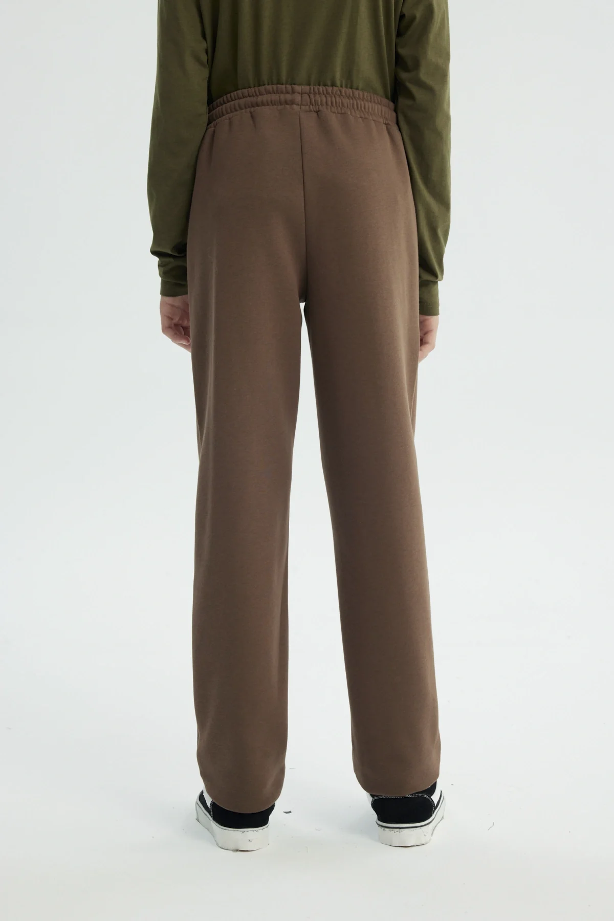 Pantalón Buzo Niño Clásico Café - Image 3