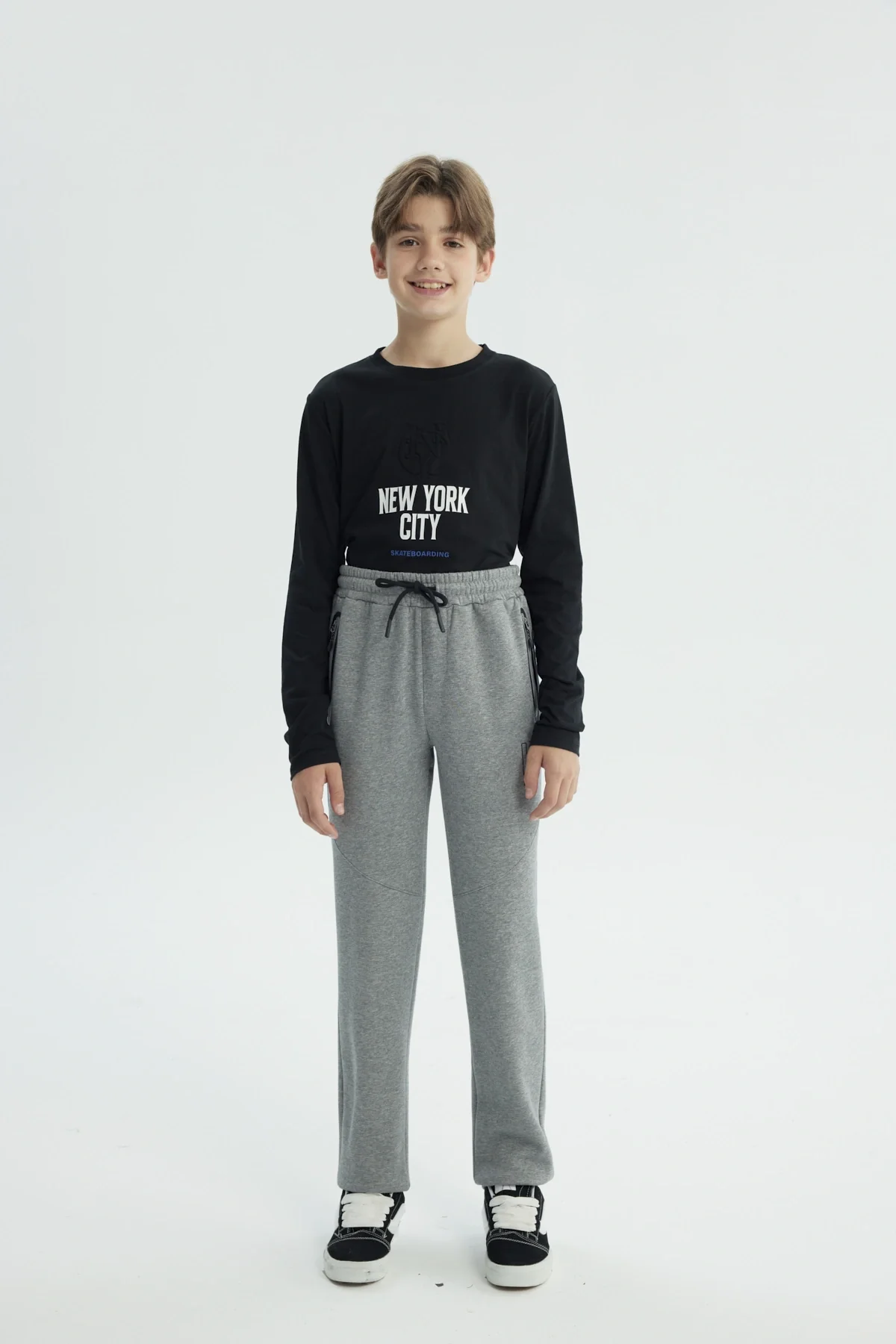 Pantalón Buzo Niño Clásico Gris Melange - Image 4