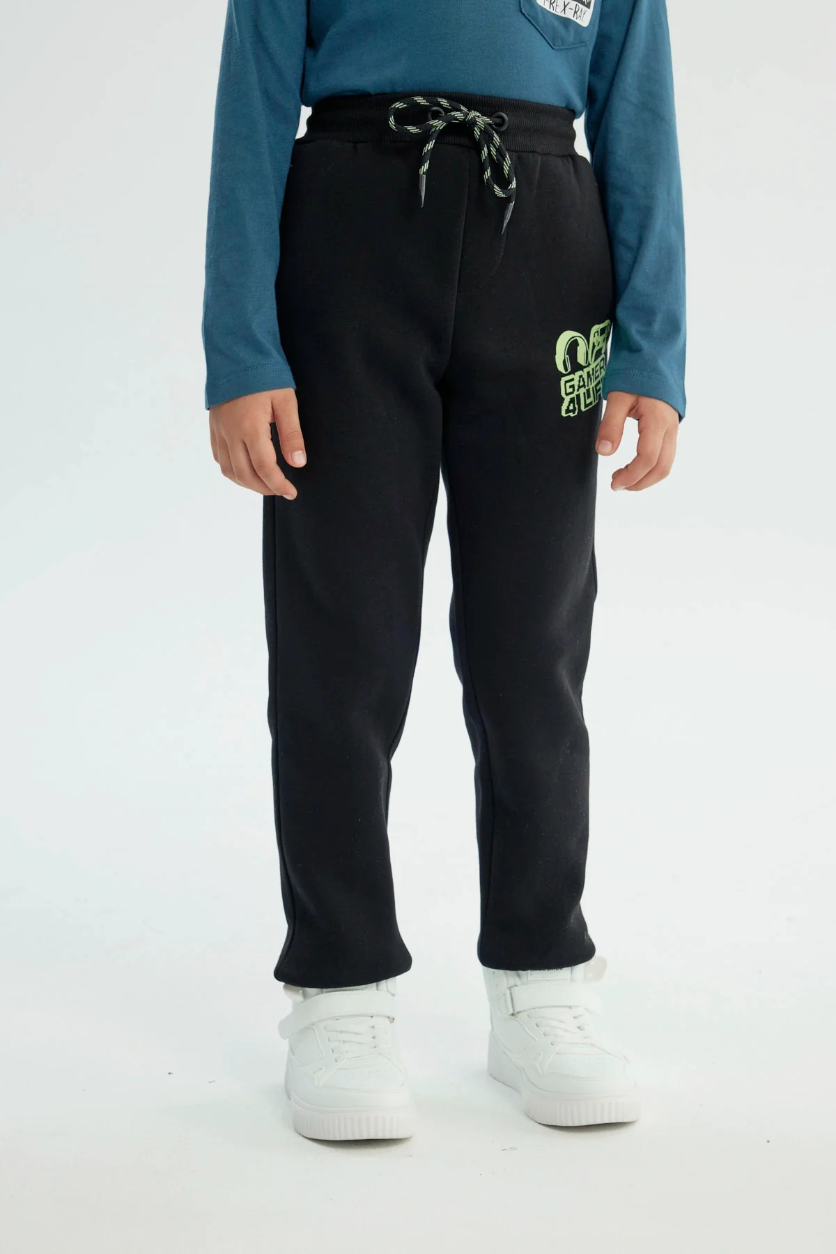Pantalón Buzo Niño Jogger Negro