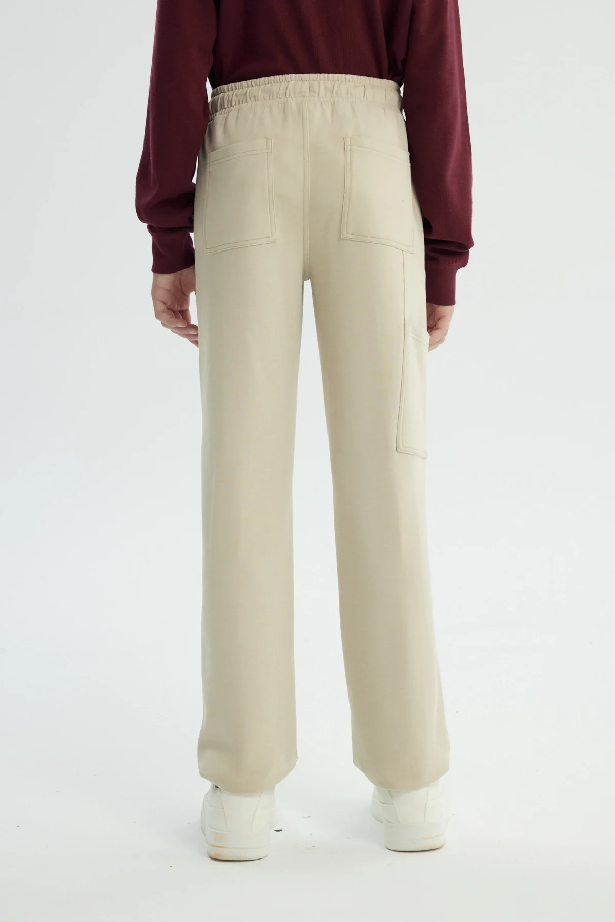 Pantalón Buzo Niño Pitillo Beige - Image 3