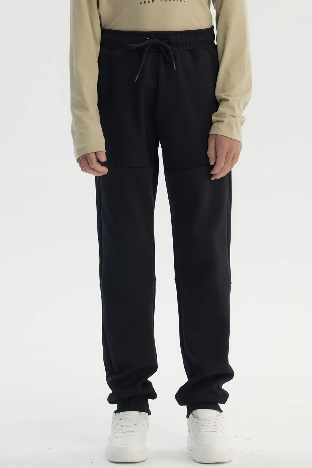 Pantalón Buzo Niño Pitillo Negro
