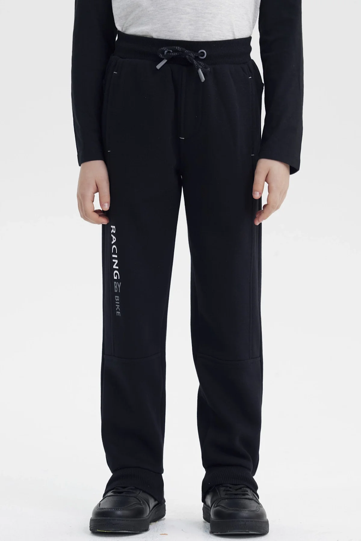 Pantalón Buzo Niño Pitillo Negro