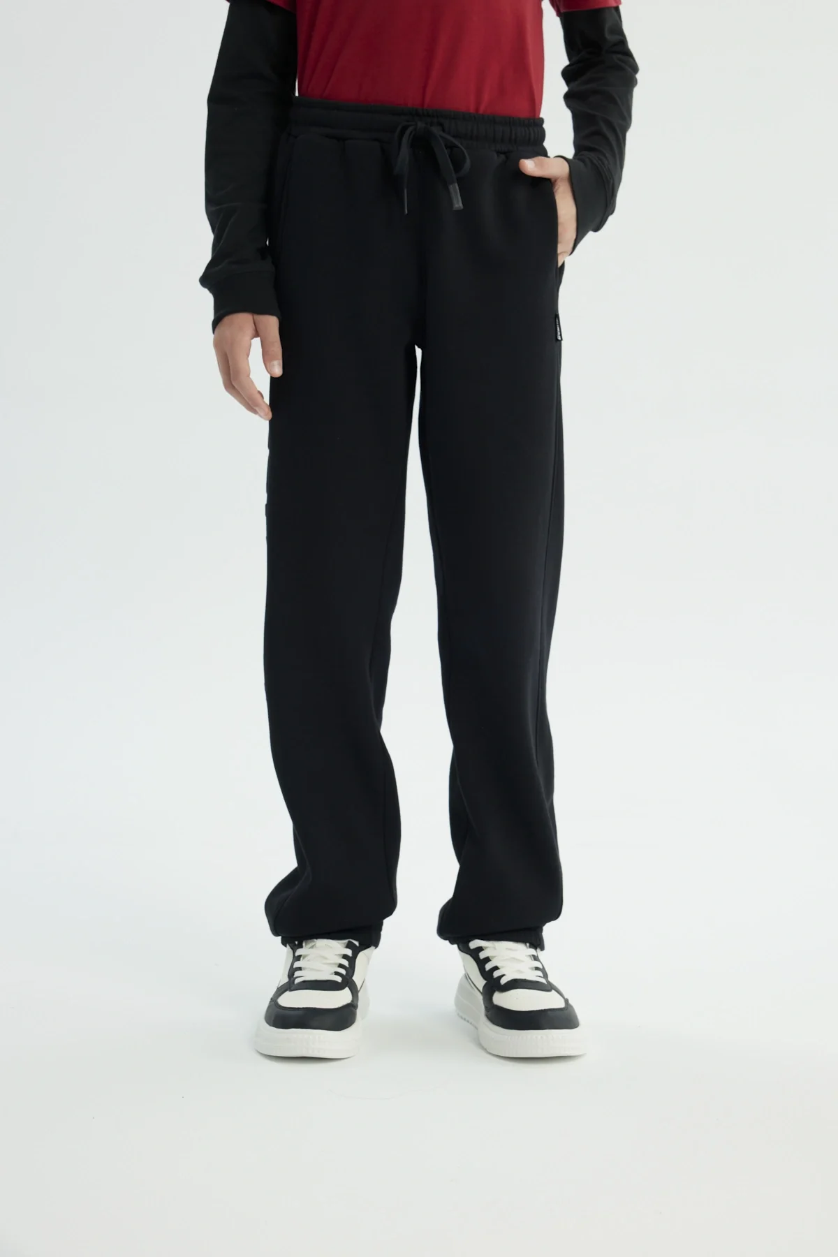 Pantalón Buzo Niño Pitillo Negro