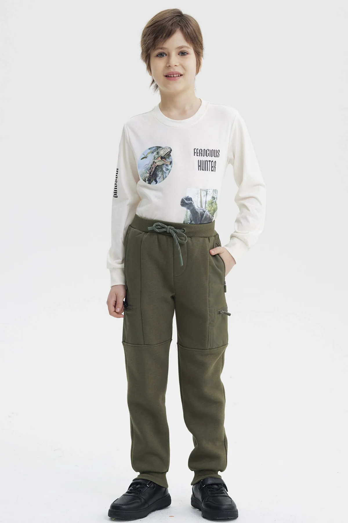 Pantalón Buzo Niño Pitillo Verde Militar - Image 4