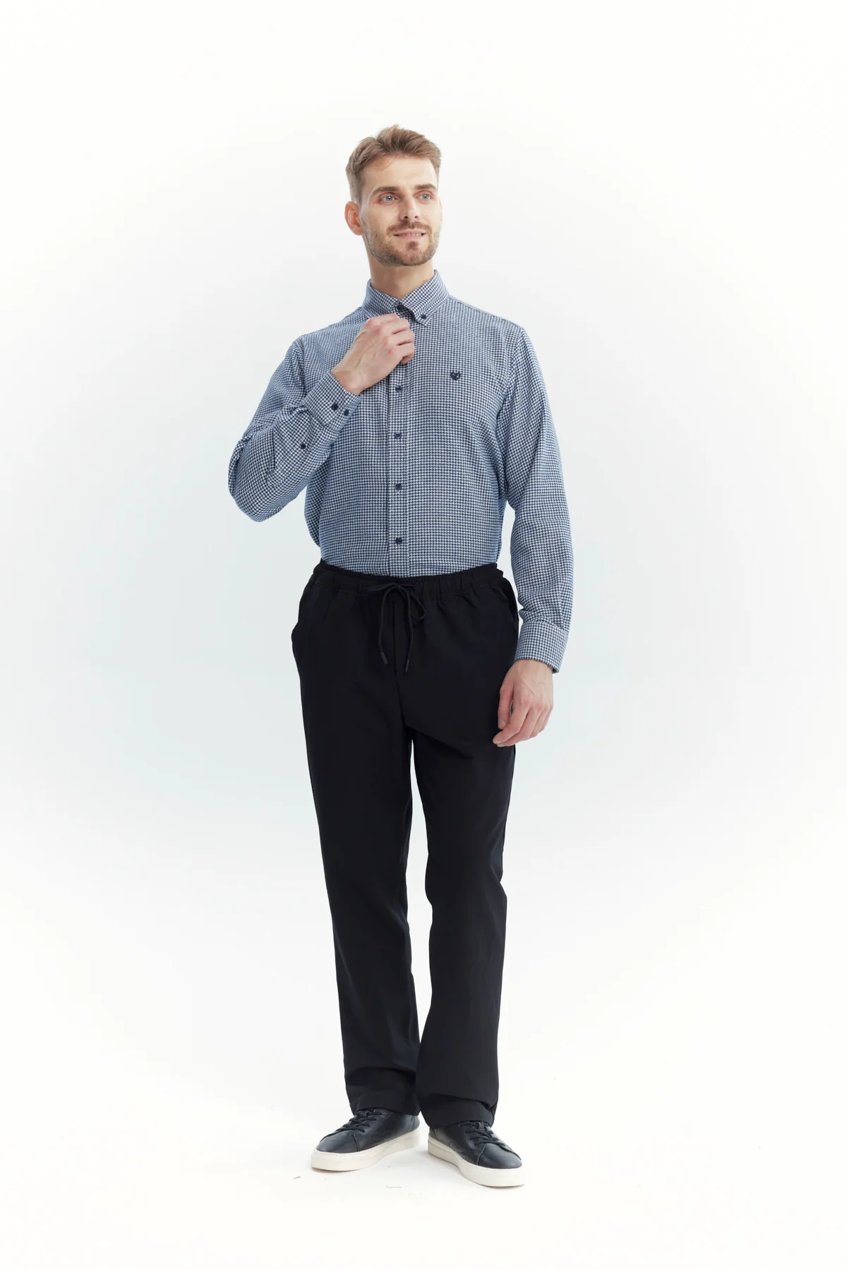 Pantalón Hombre Calce Recto Negro - Image 4