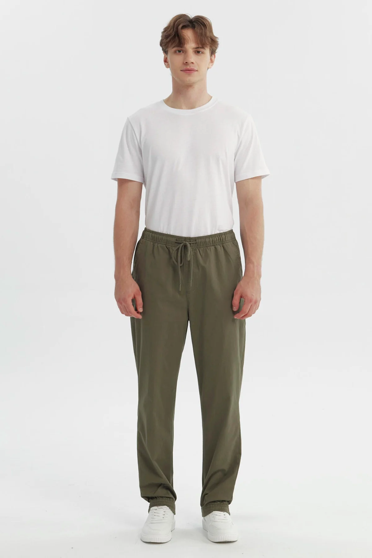 Pantalón Hombre Pitillo Verde Militar - Image 4