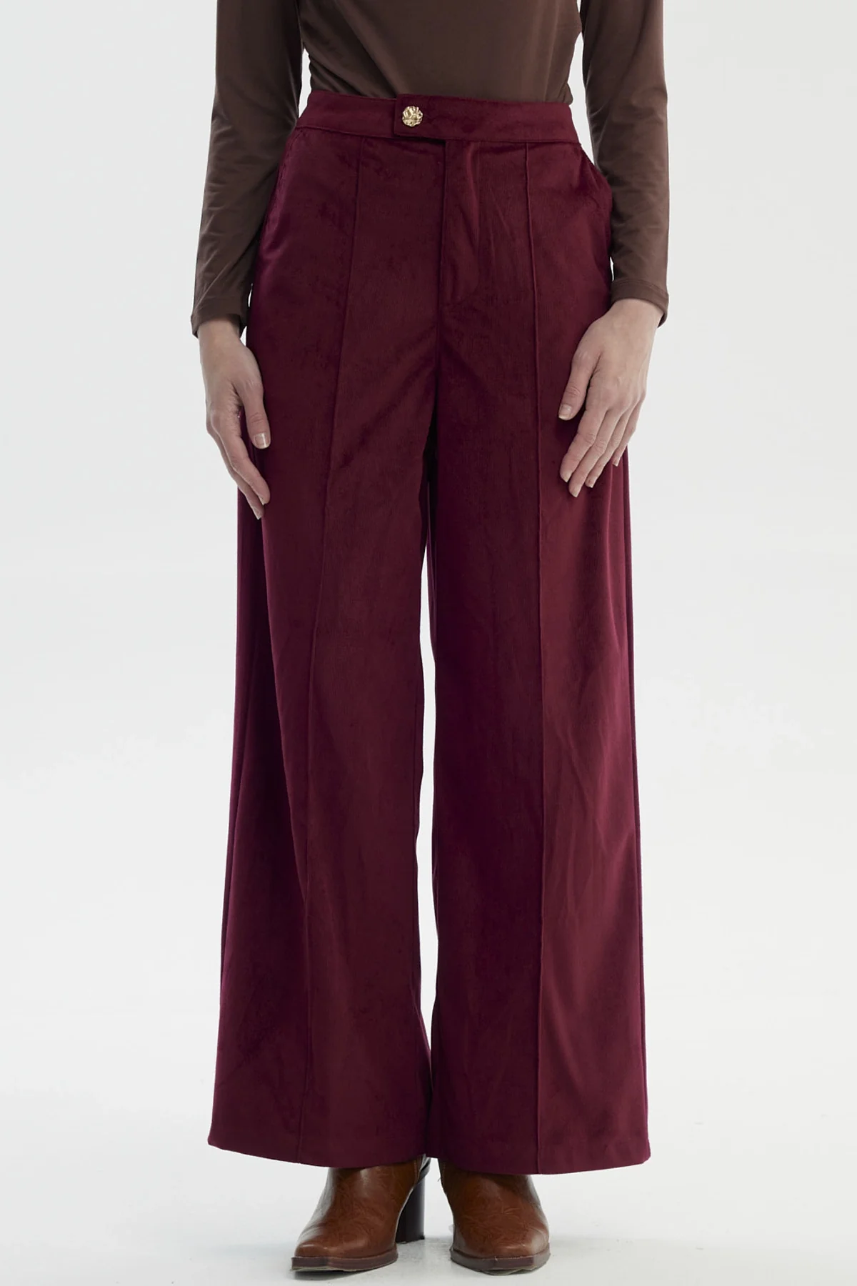 Pantalón Mujer Cotelé Botón Burdeo