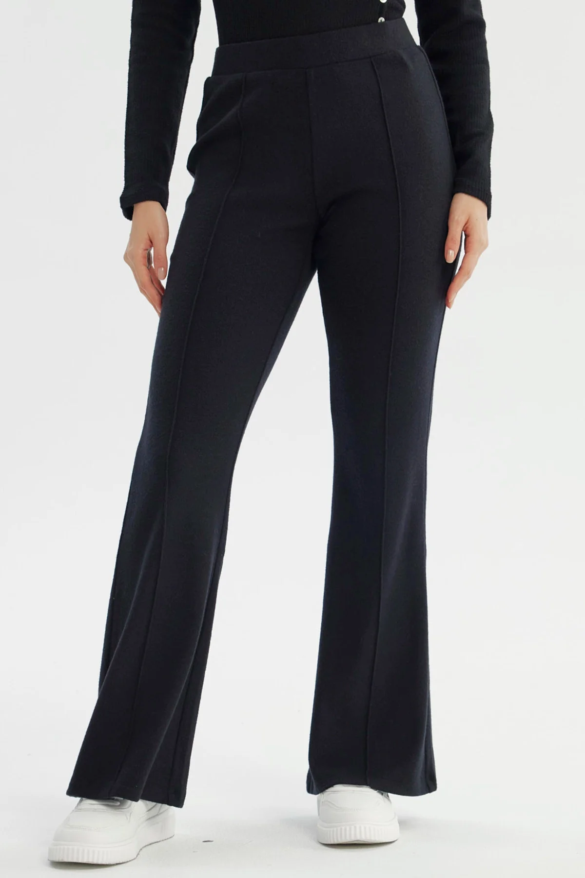 Pantalón Mujer Flare Negro