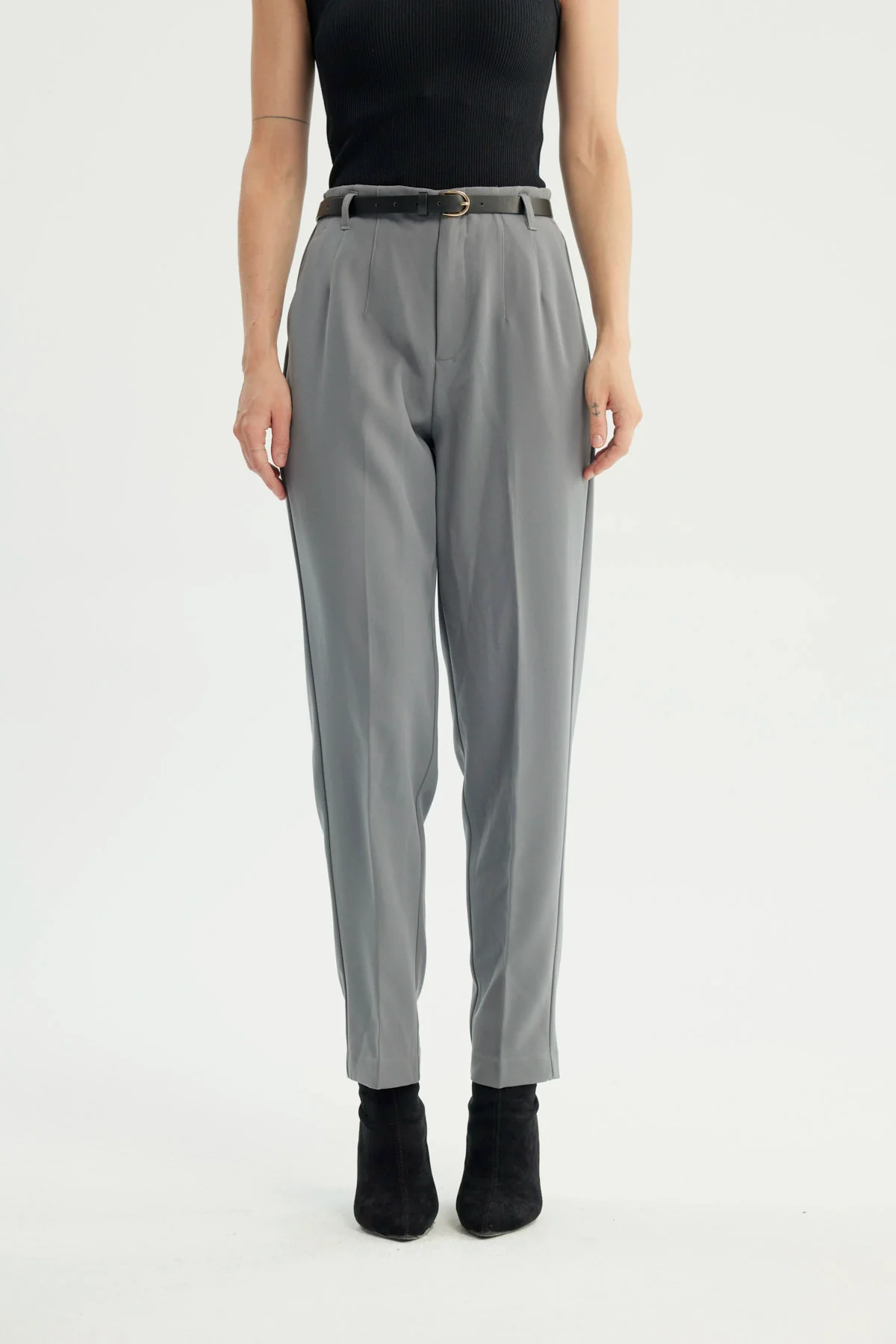 Pantalón Mujer Pitillo Gris Oscuro