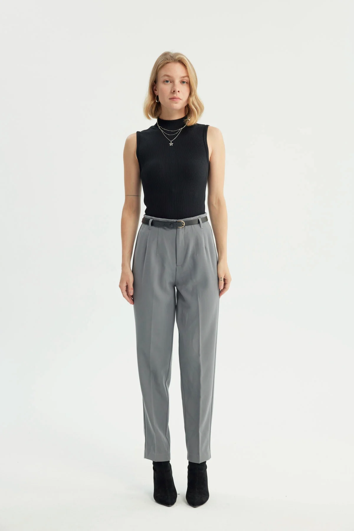 Pantalón Mujer Pitillo Gris Oscuro - Image 4