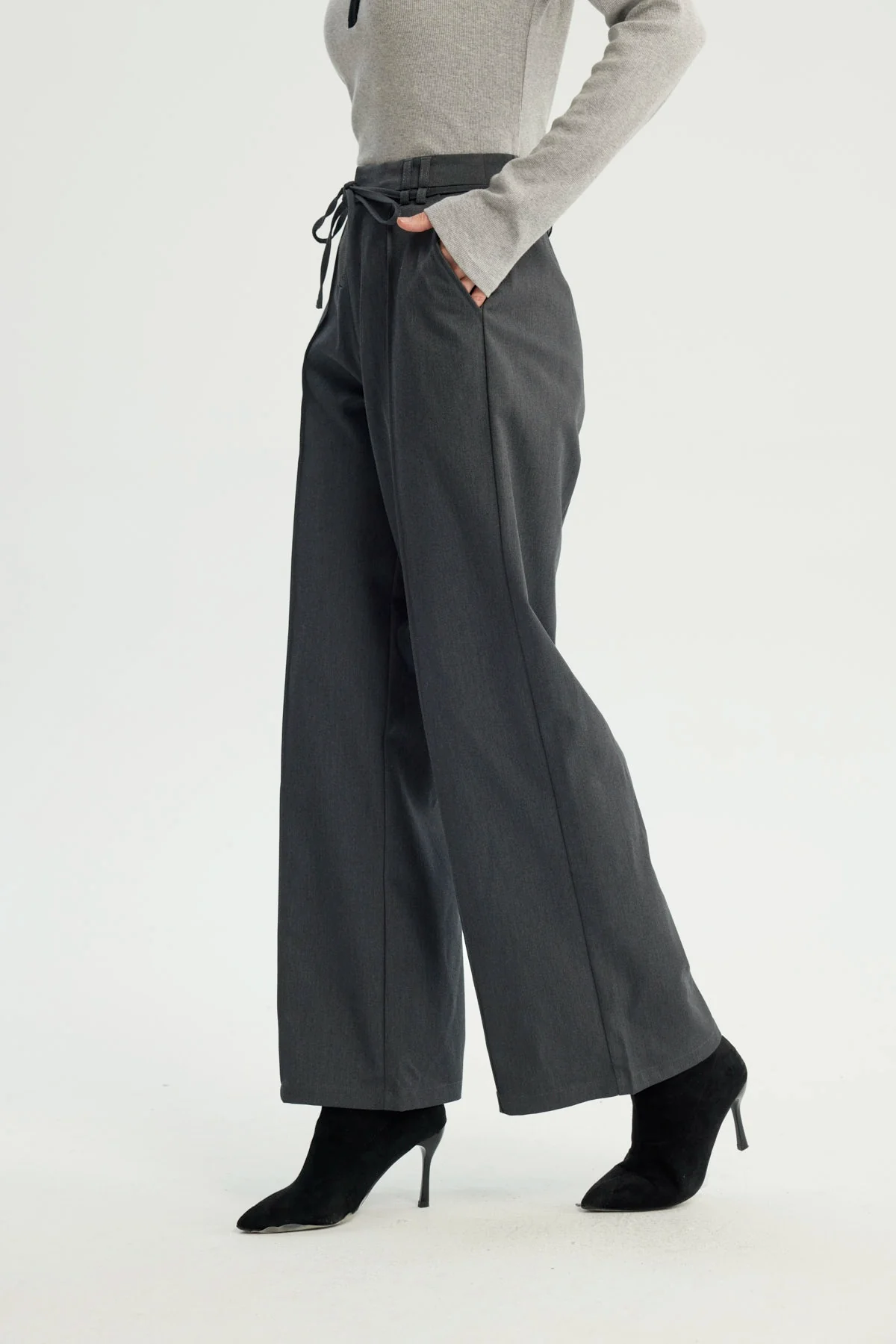 Pantalón Mujer Recto Gris - Image 2